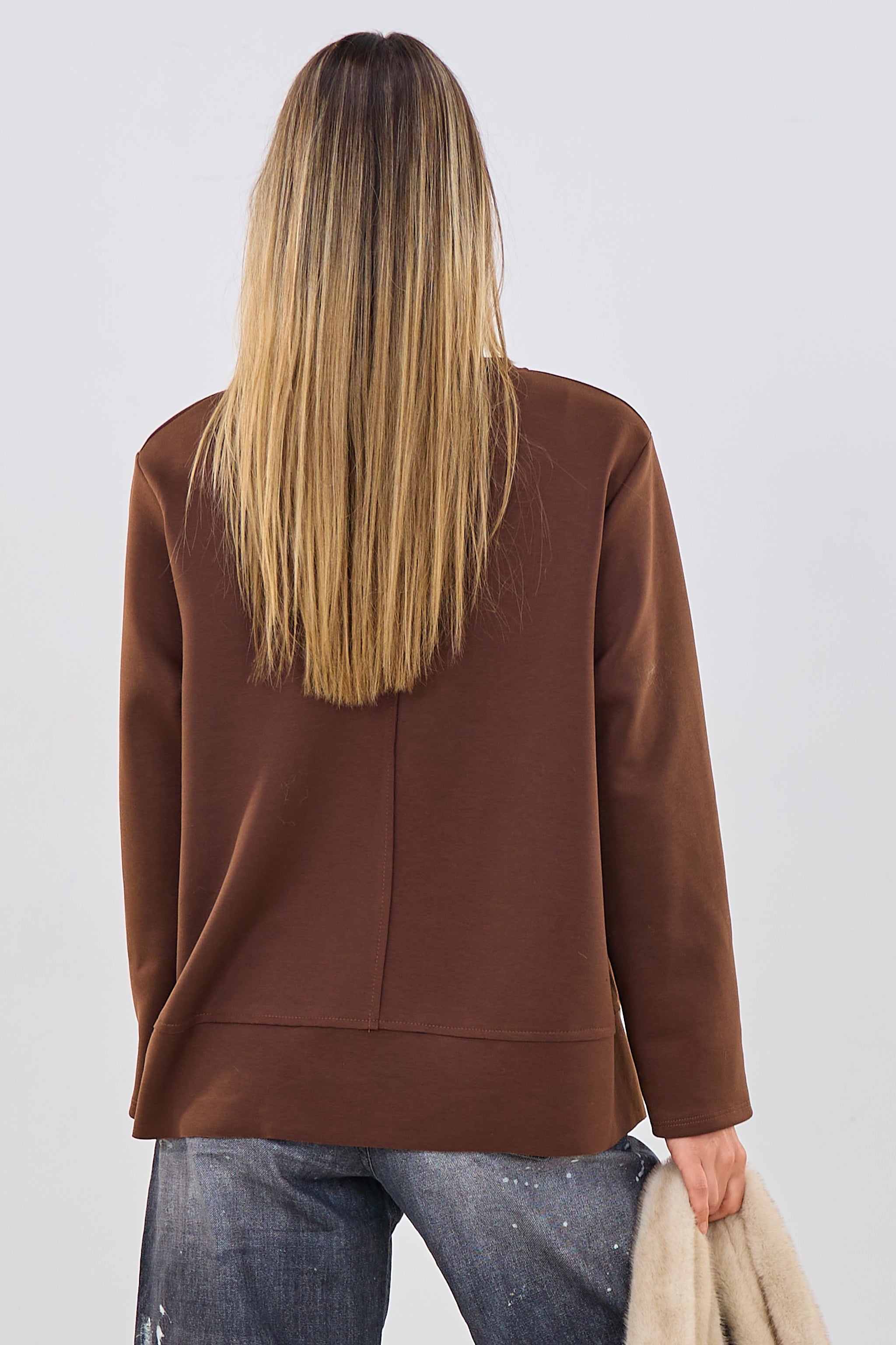 Cozy Basic Shirt mit Rundhalsausschnitt, braun