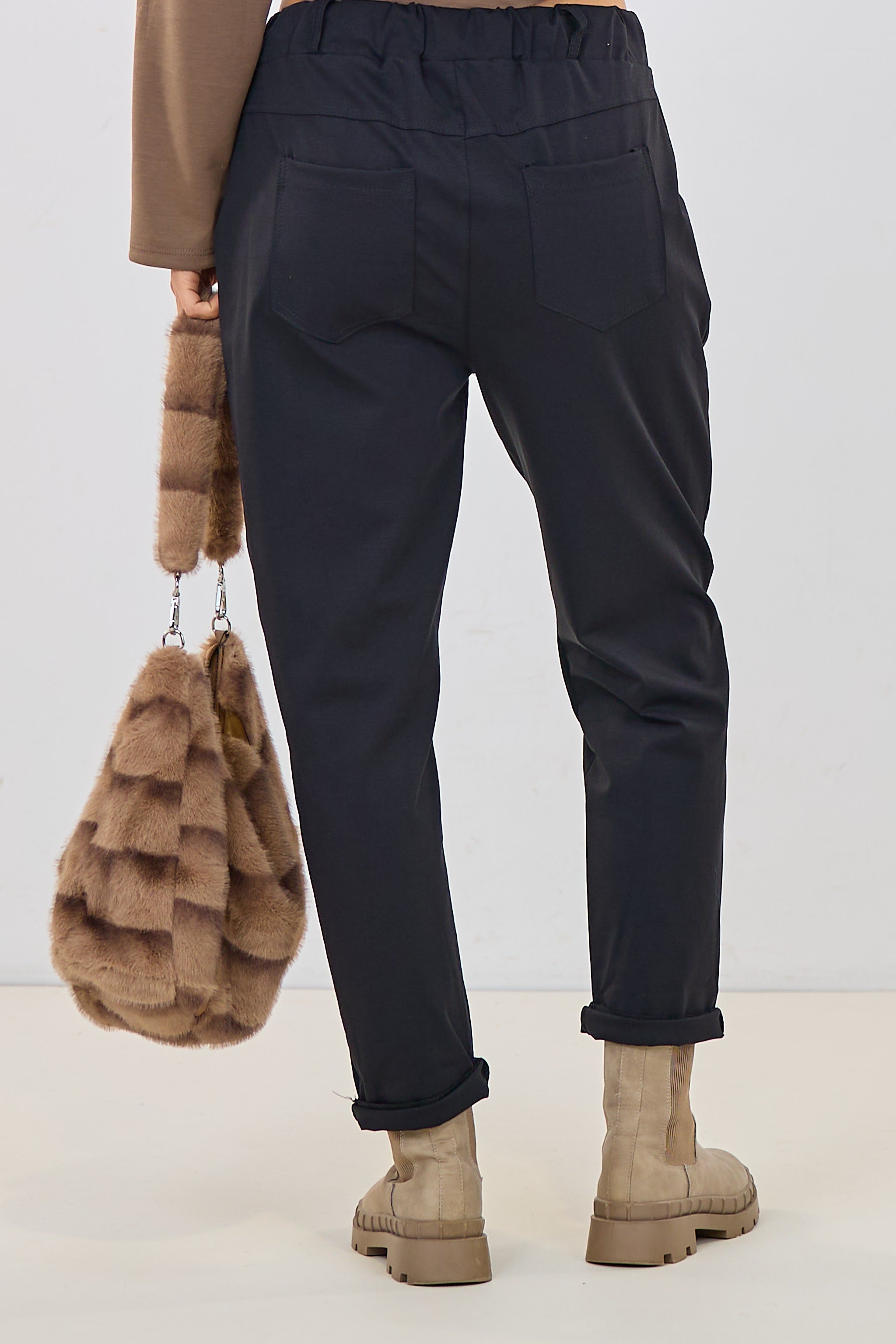 Stoffhose mit Biese, schwarz