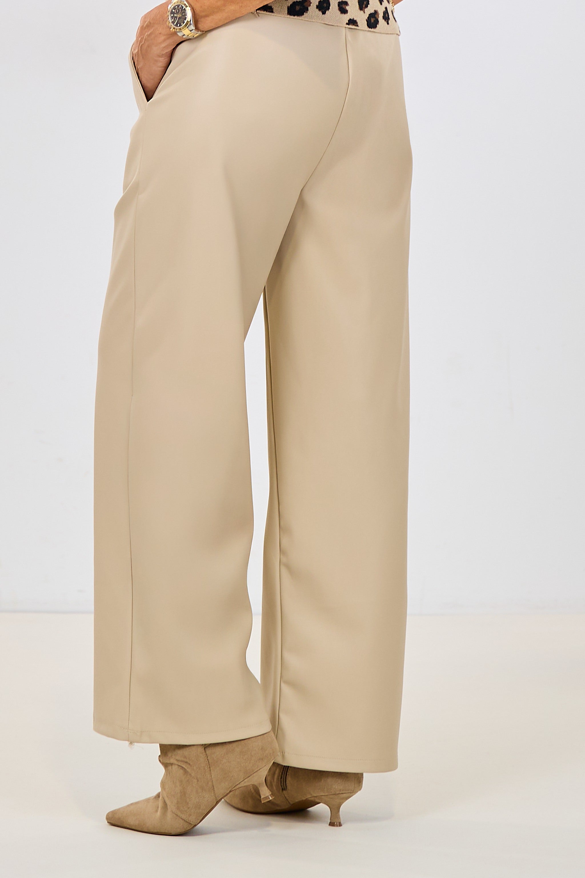 Kunstleder Hose, beige