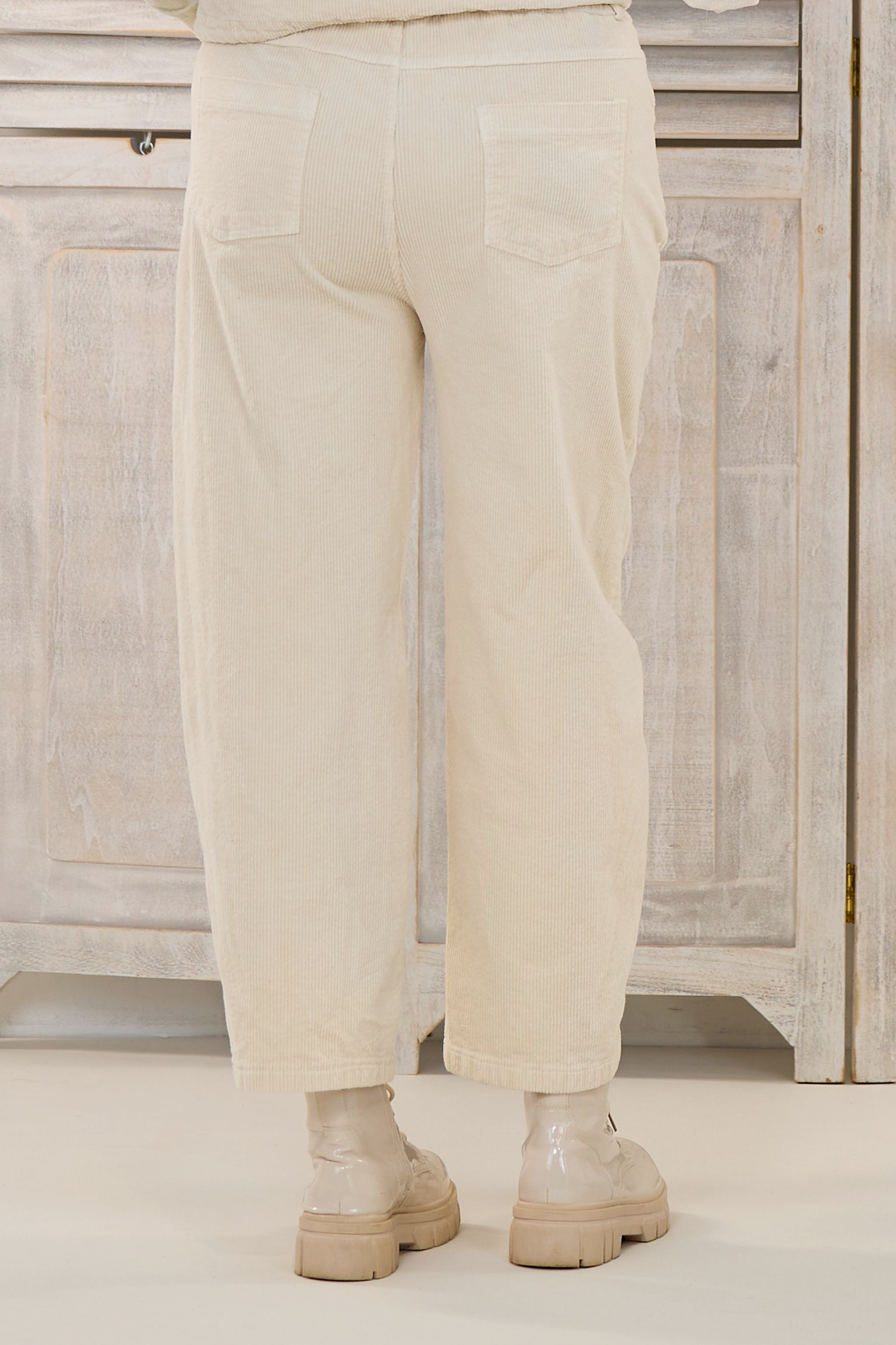 Cordhose im Balloon-Style, creme