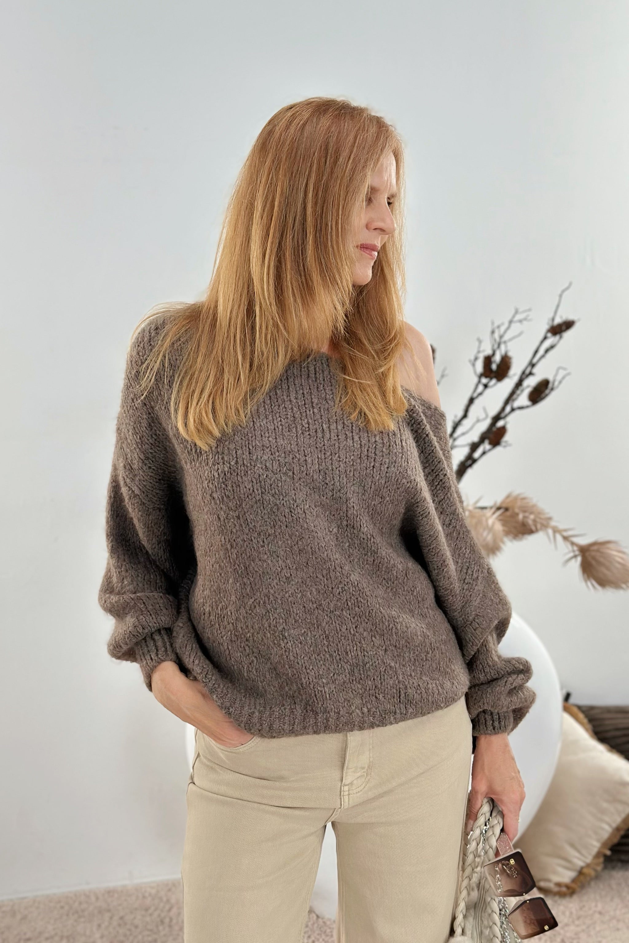 Pulli mit raffiniertem Vorderteil, taupe