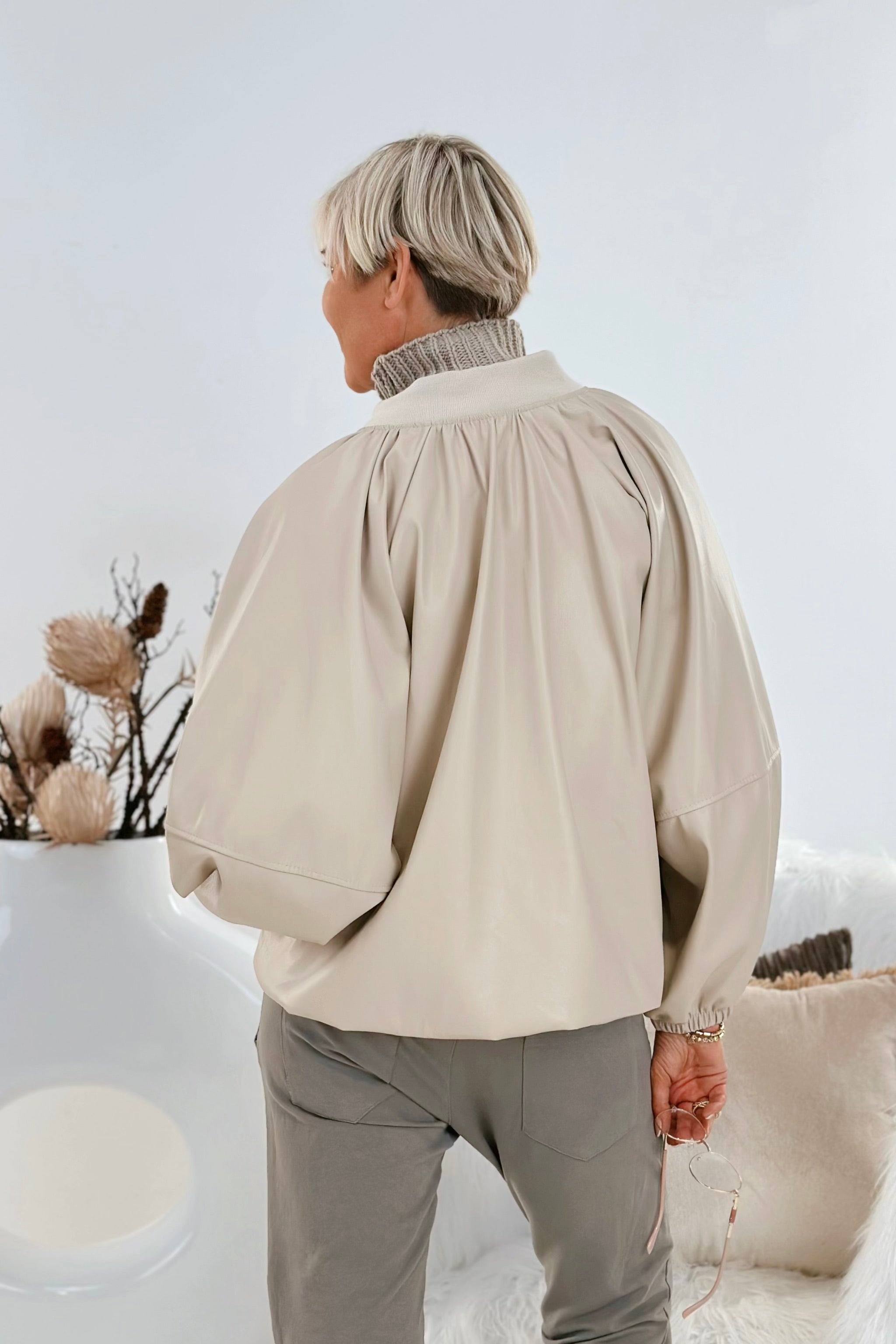 Kunstleder Blouson im Balloon-Style, beige