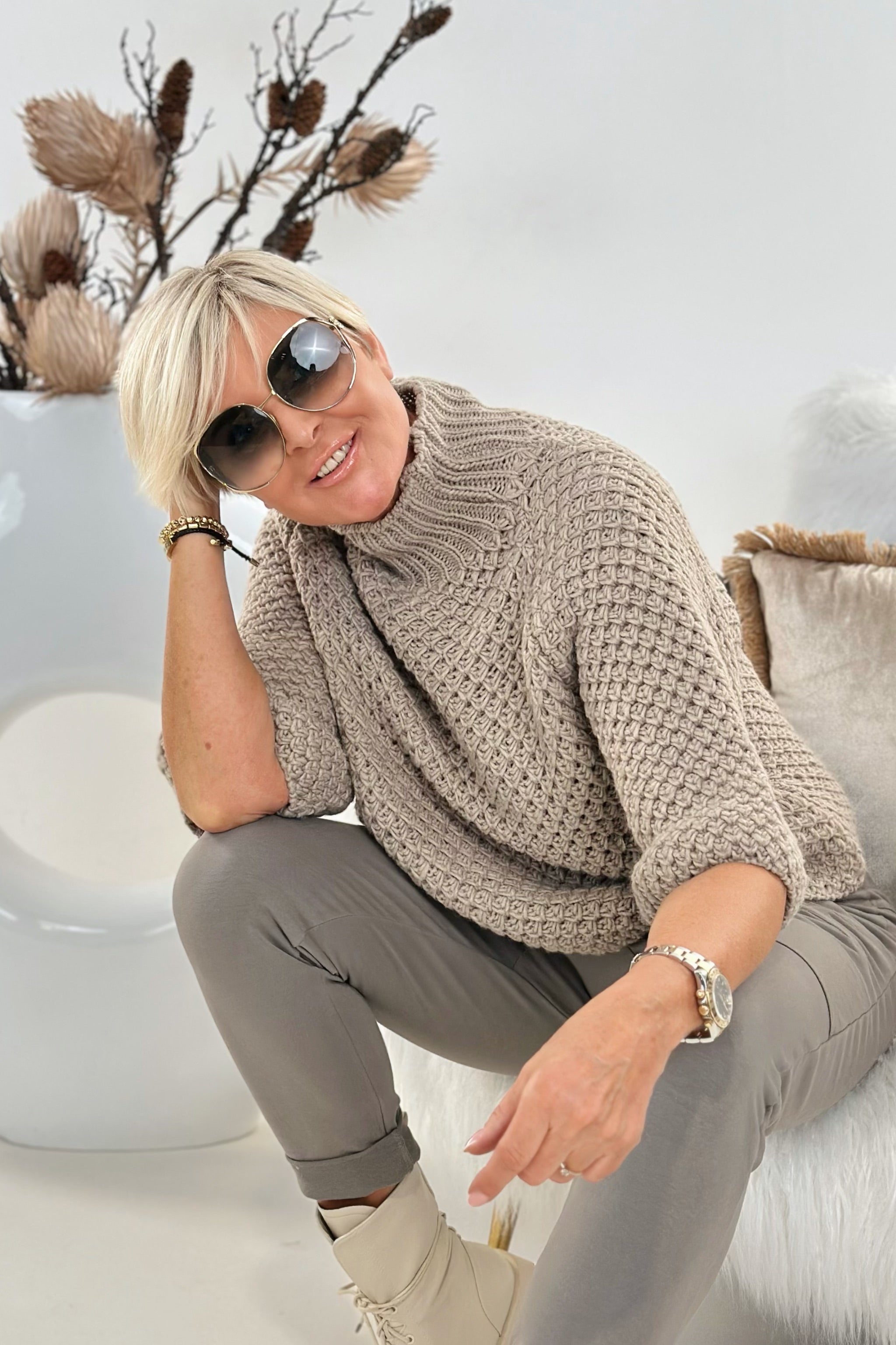 grobgestrickter Pullover mit Turtleneck, taupe
