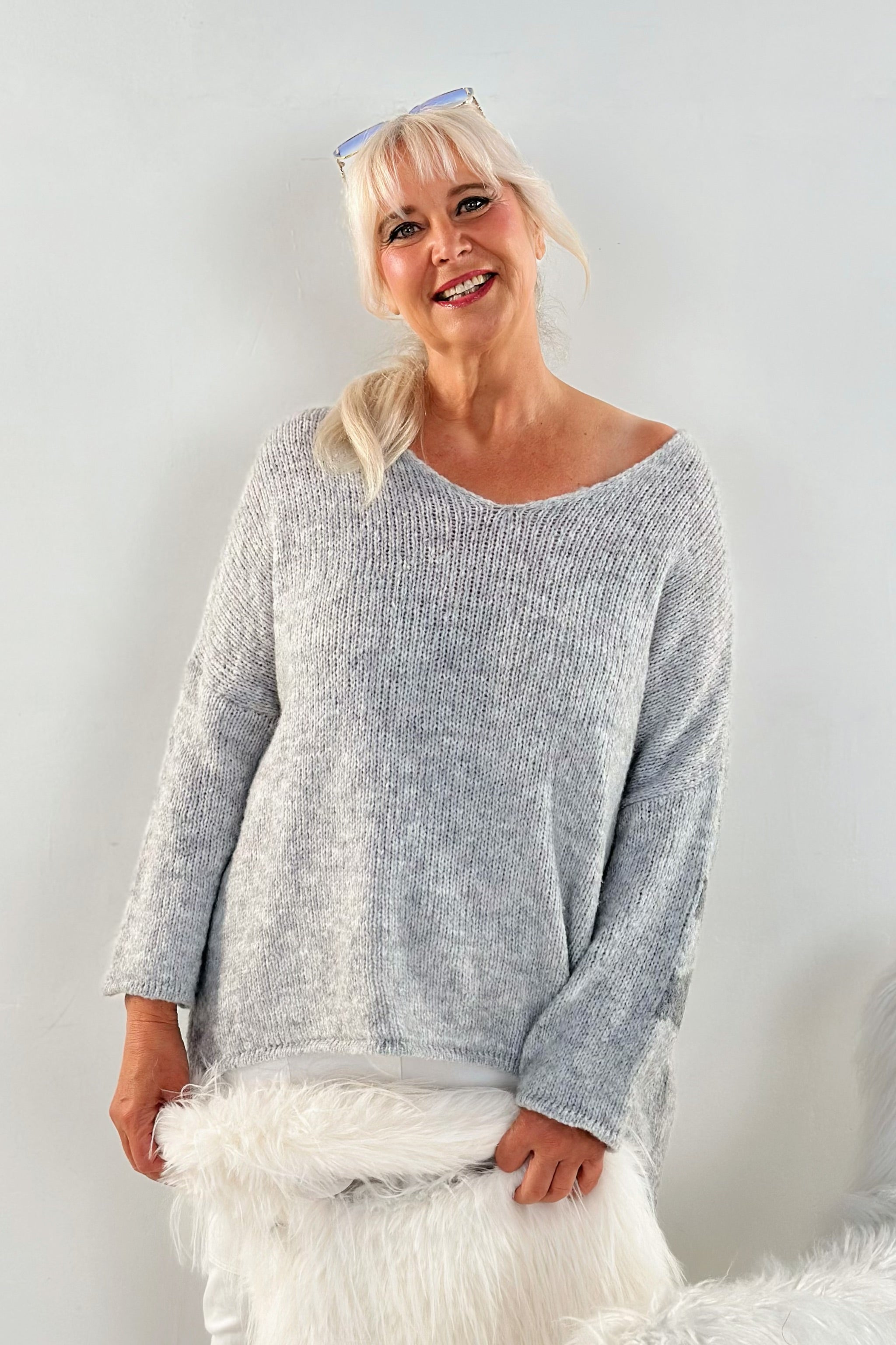 Oversized Strickpulli NAMASTE, grau