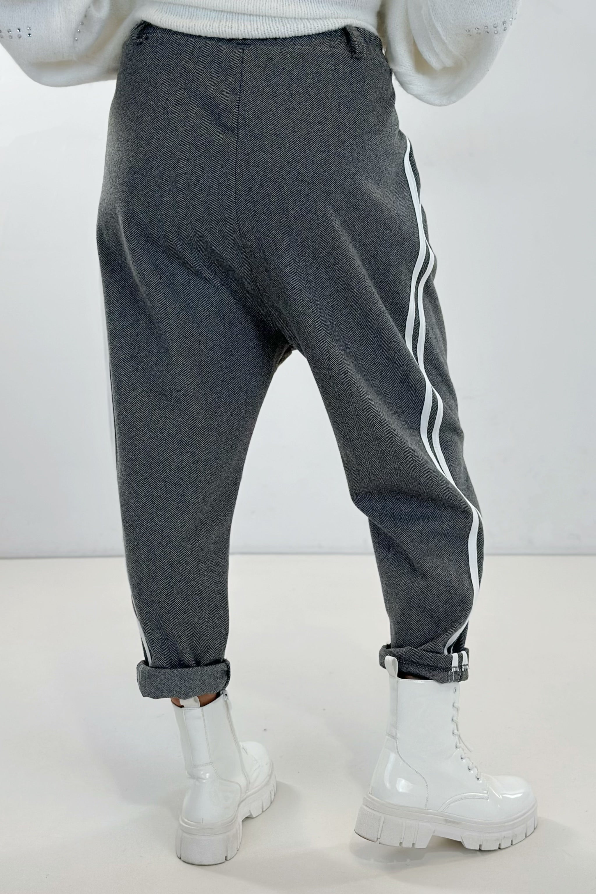 Baggy Hose Fischgrät, grau