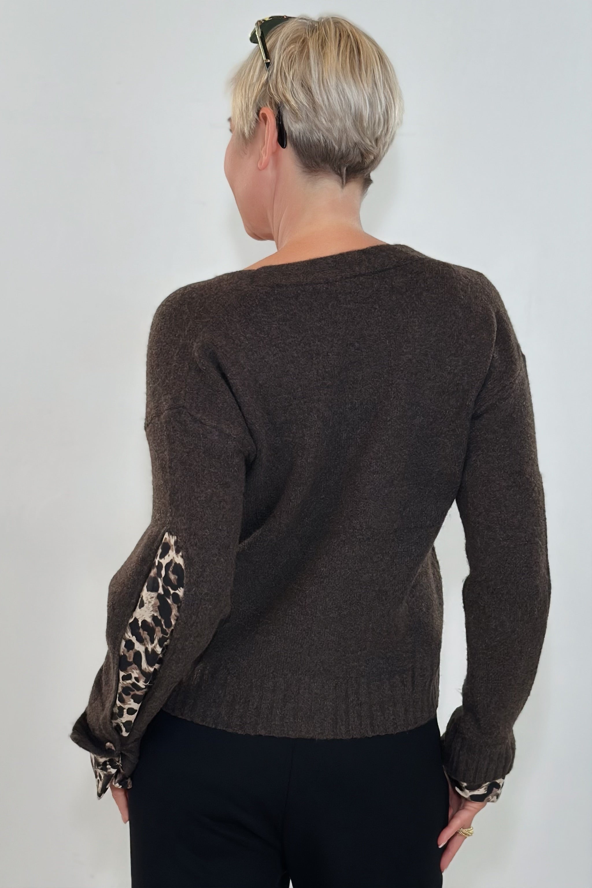 Cardigan mit Leo-Einsatz, braun-meliert