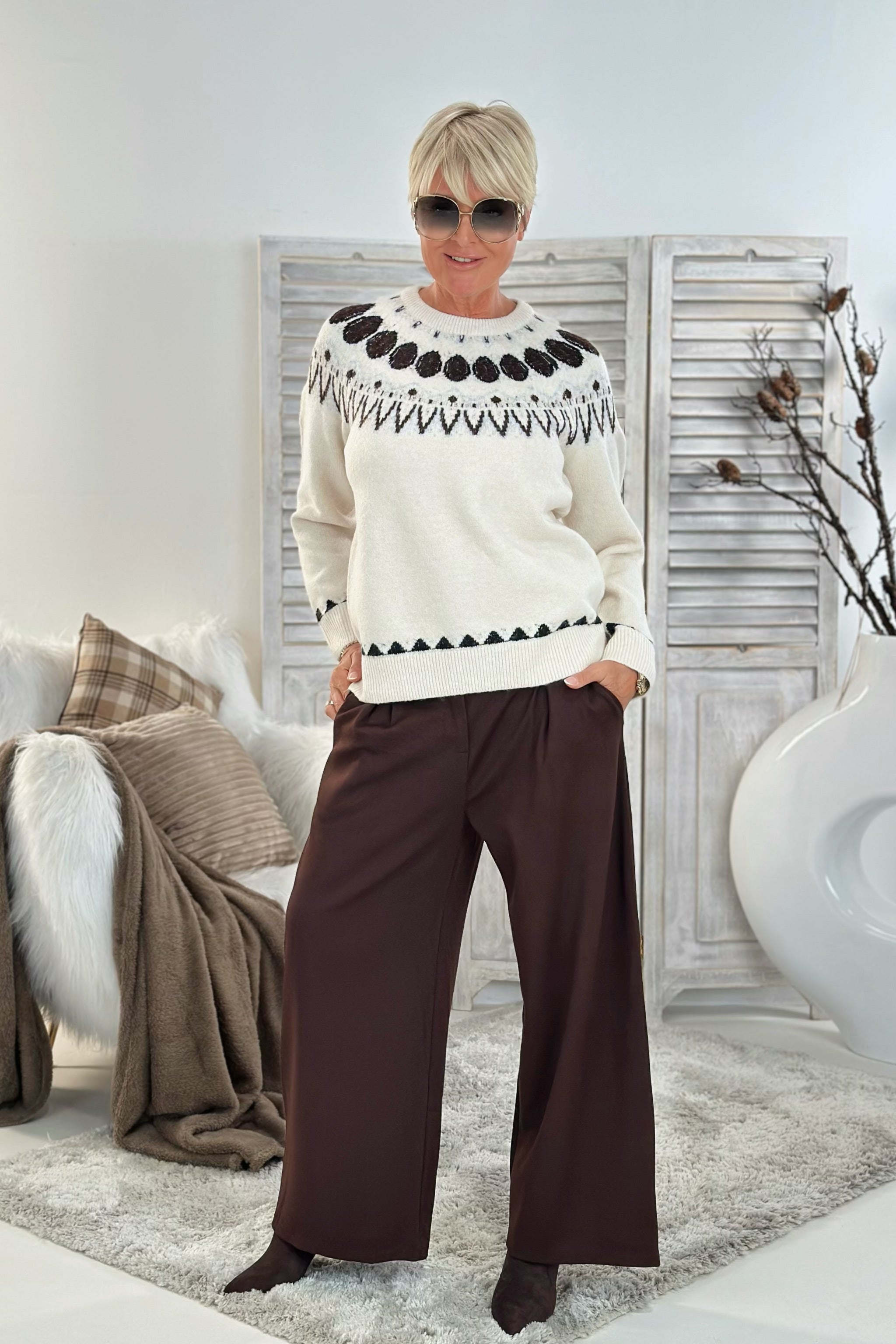 Herbstliche Hose mit Kellerfalten, braun