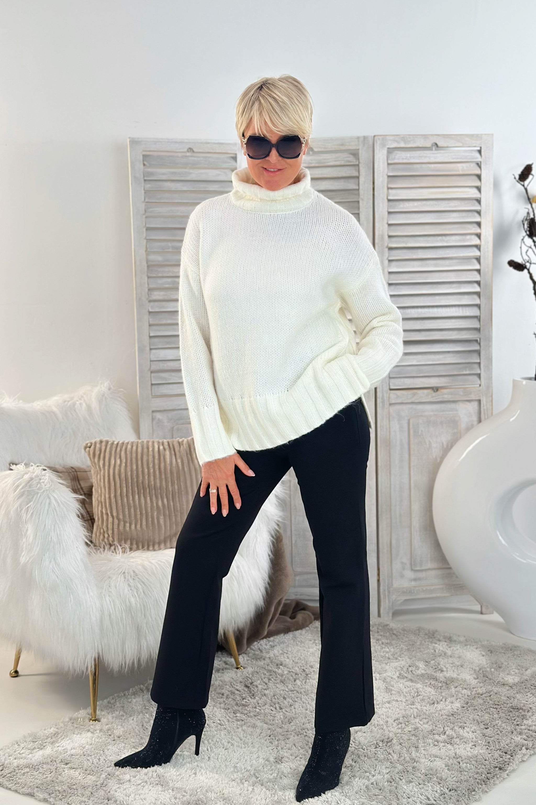 Rollkragen Strickpullover, ecru