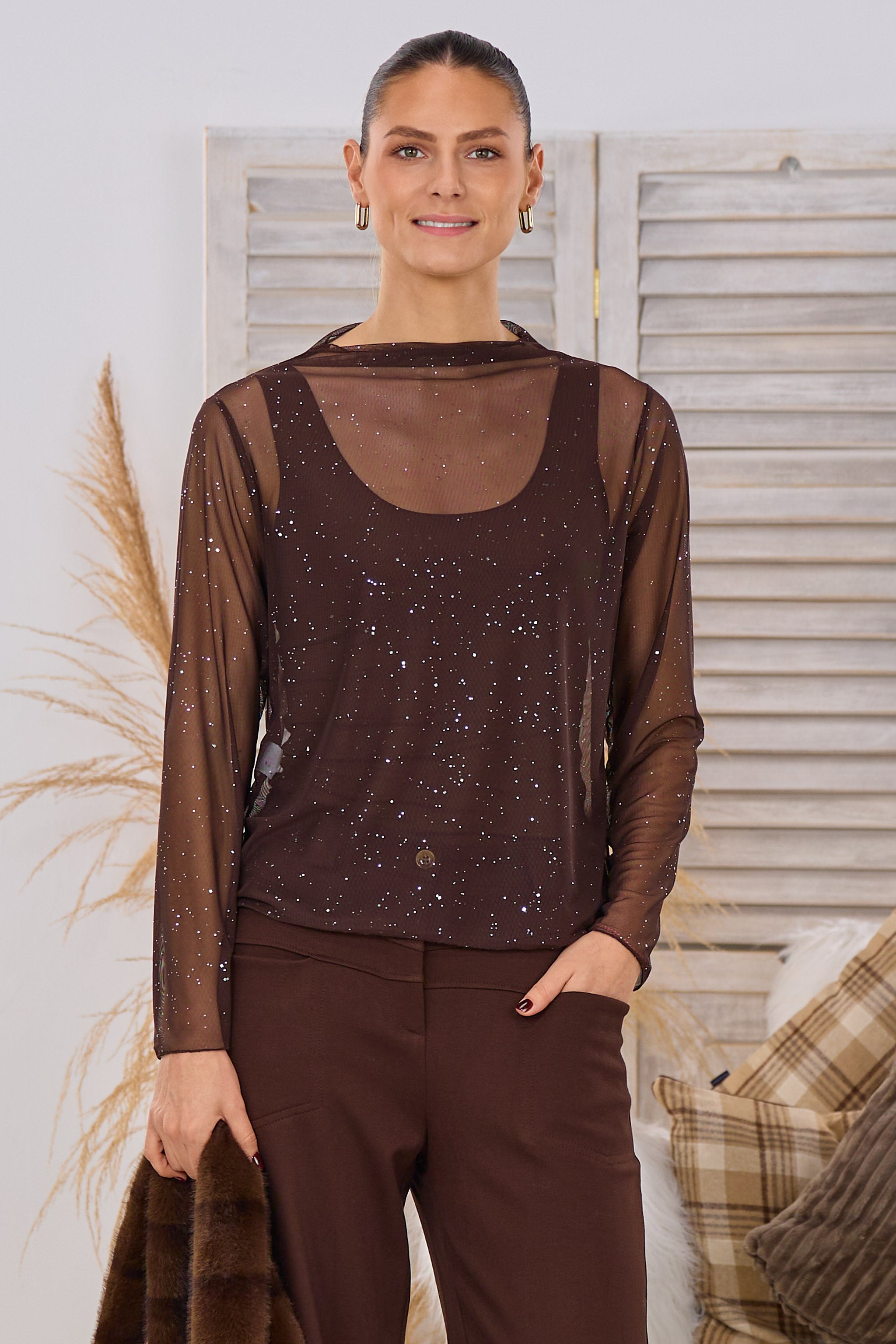 Feines Netzshirt mit Glitzer, braun