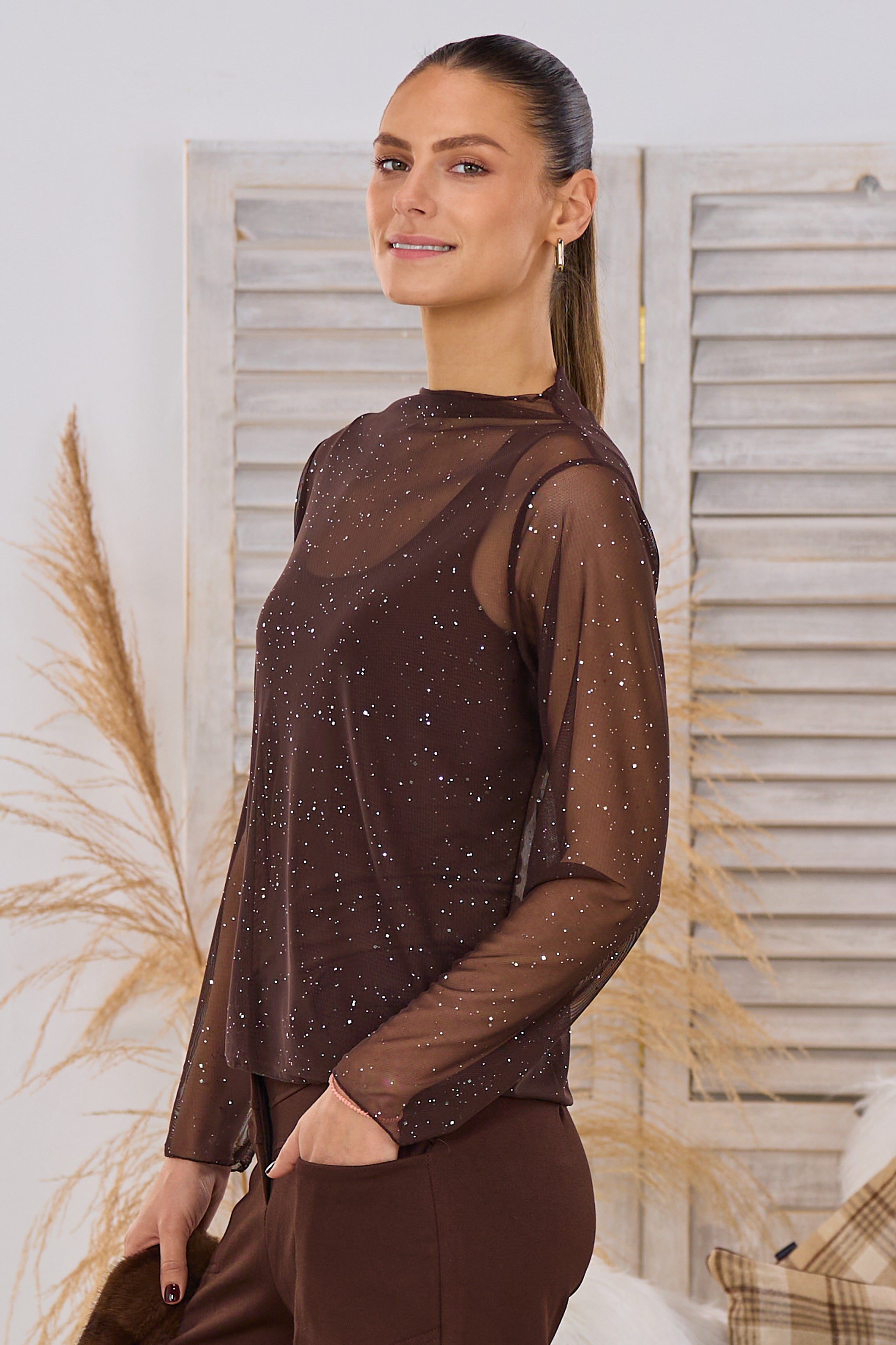 Feines Netzshirt mit Glitzer, braun