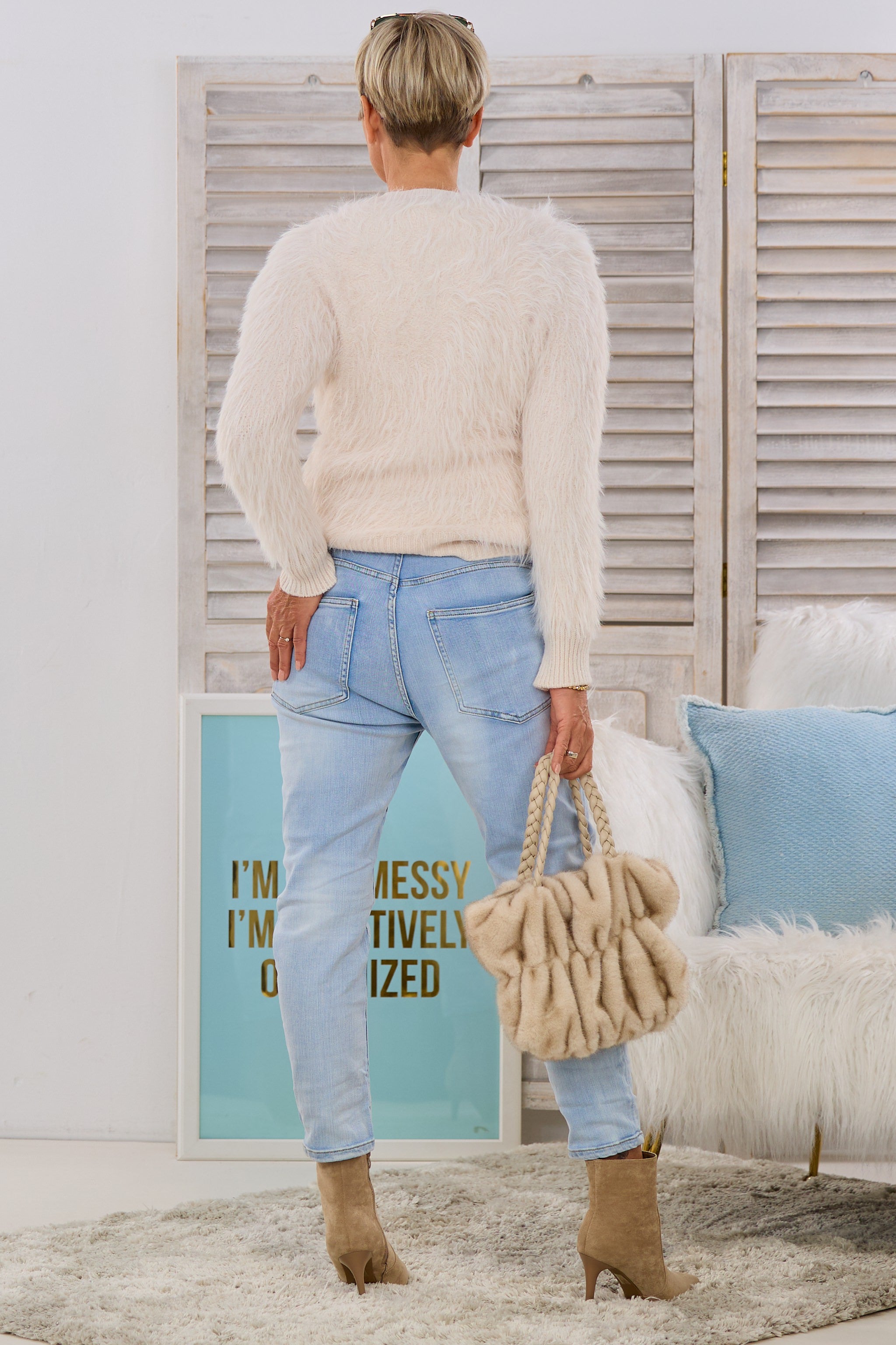 Mid Waist Jeans im used look, hellblau