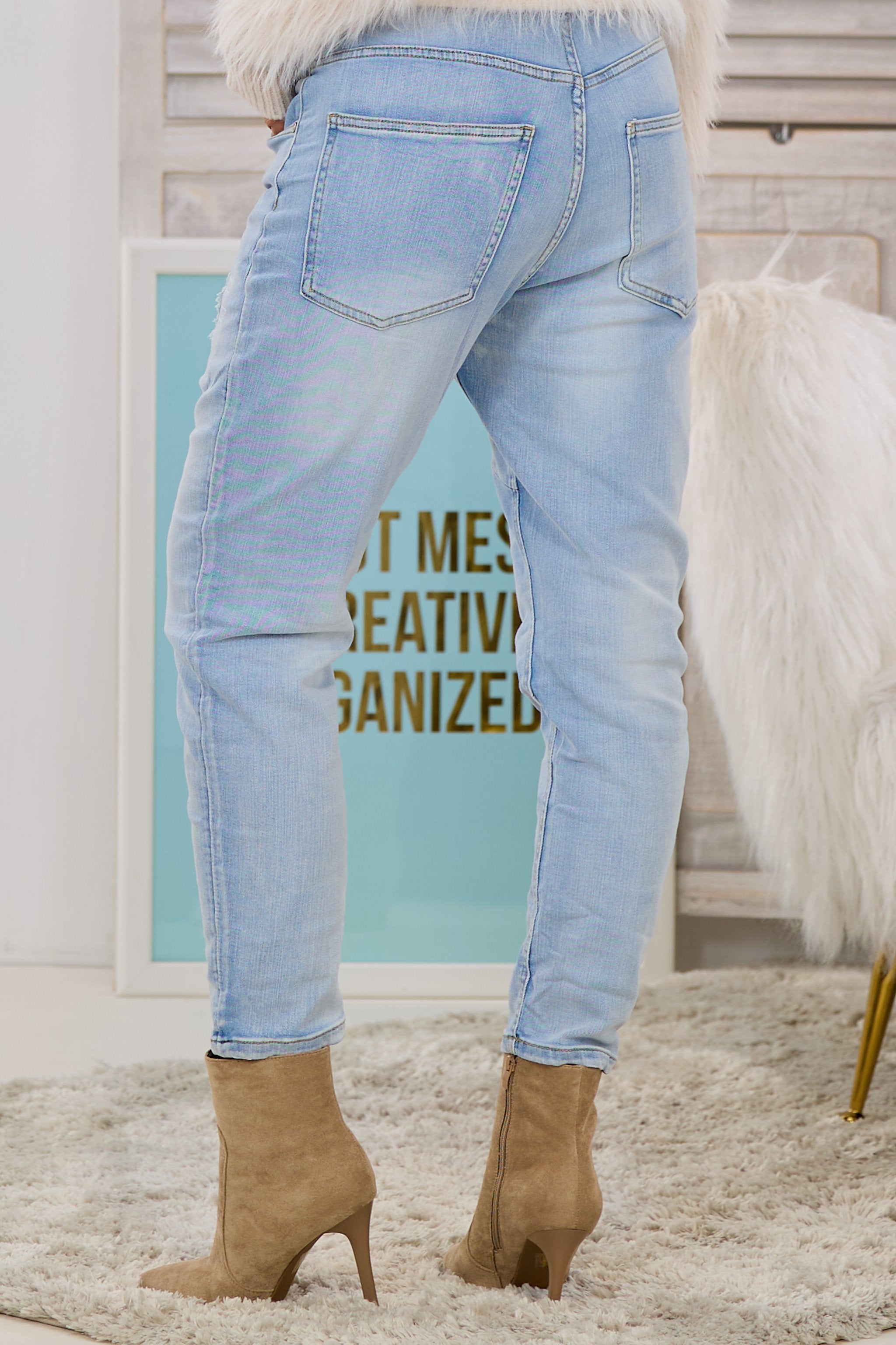 Mid Waist Jeans im used look, hellblau