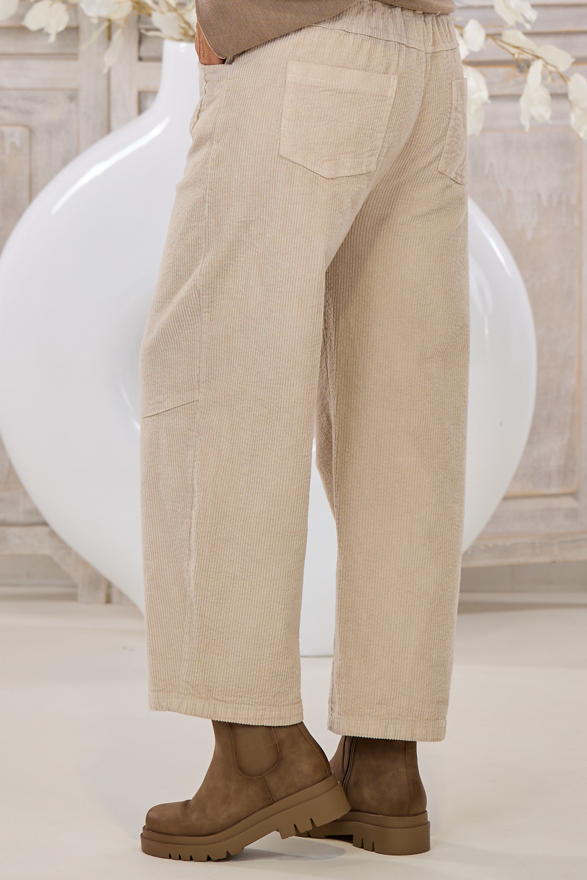Cordhose im Balloon-Style, beige