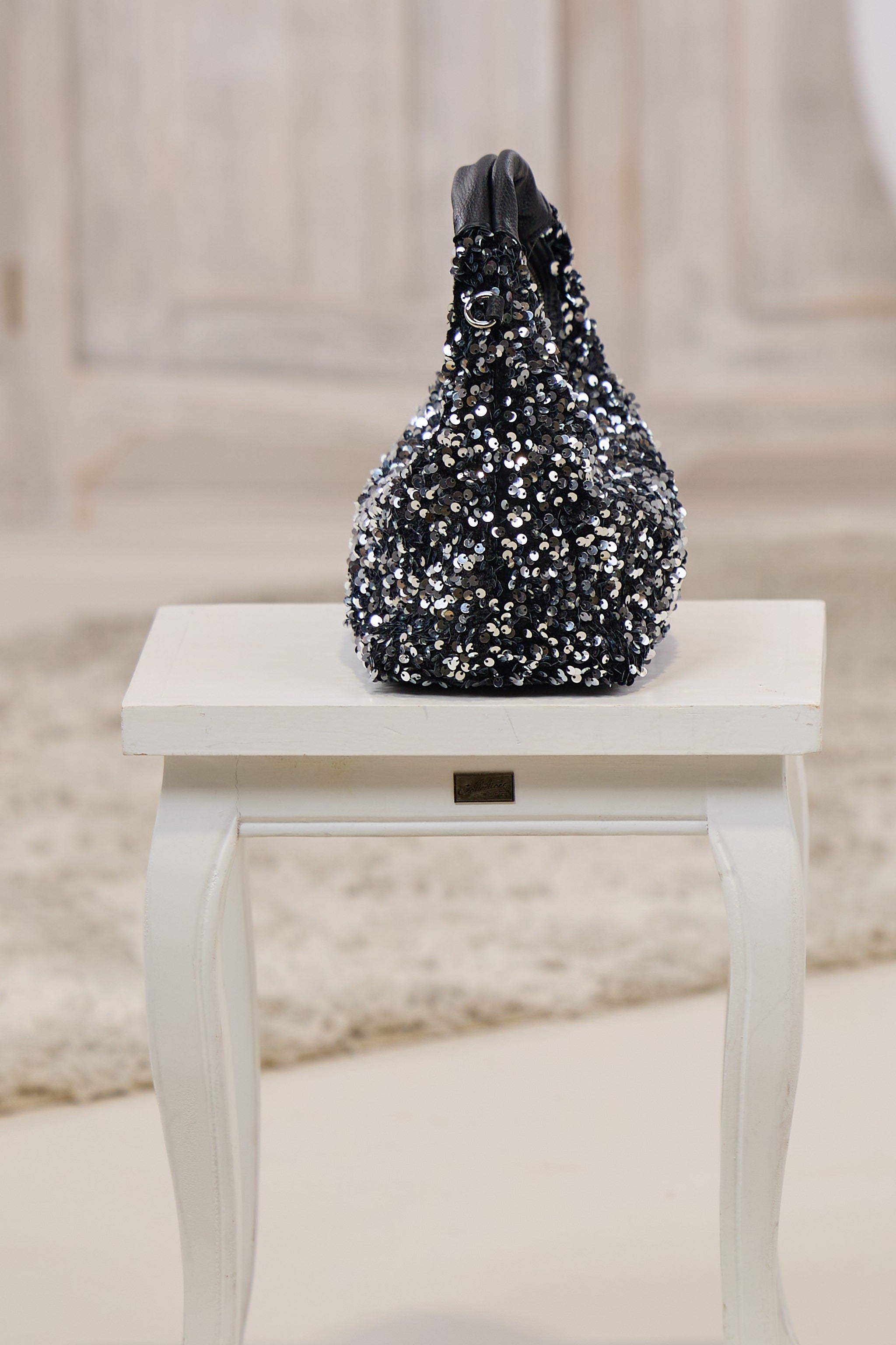 Pailletten Handtasche, schwarz-silber