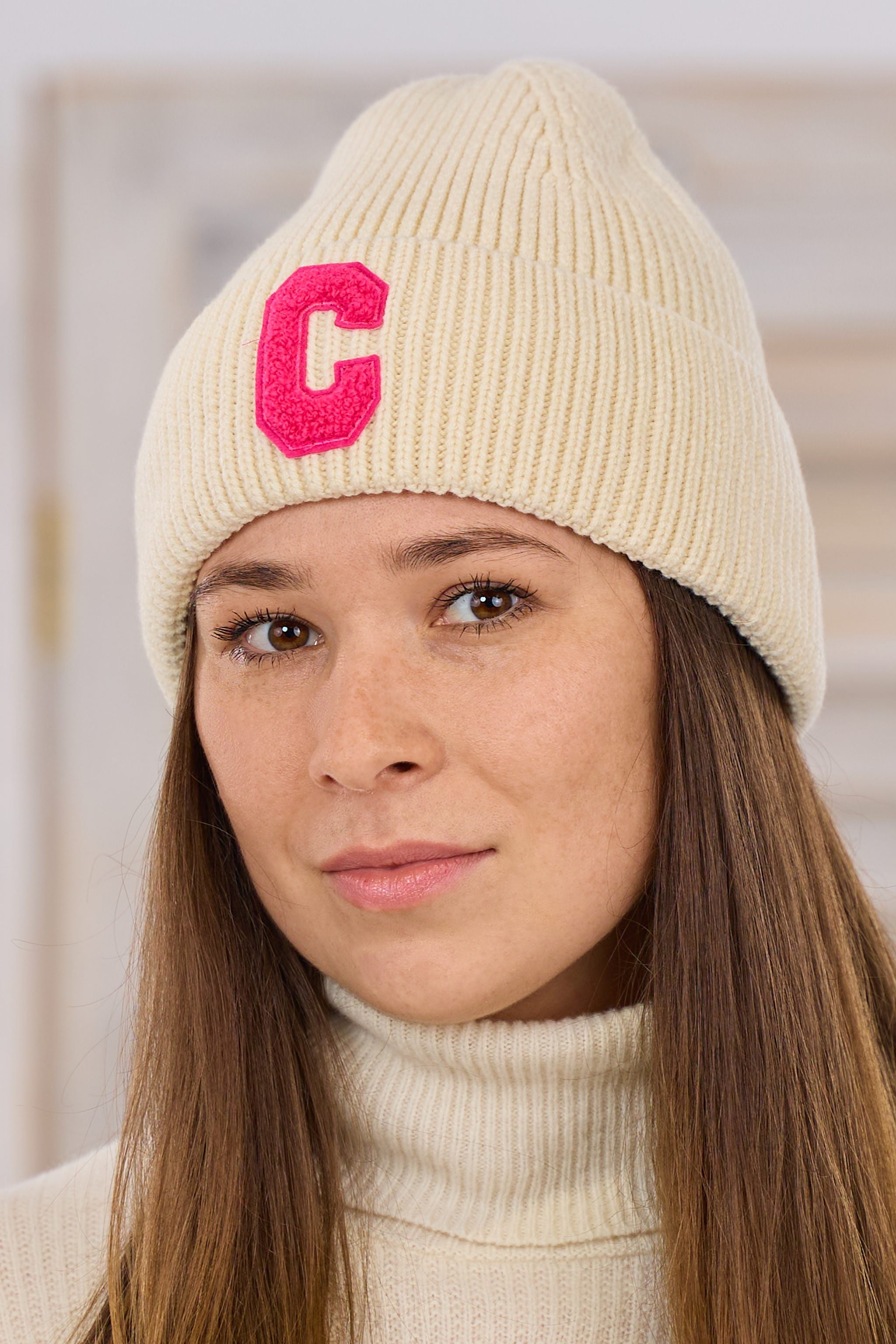 gefütterte Mütze "C"-Flock, beige-pink