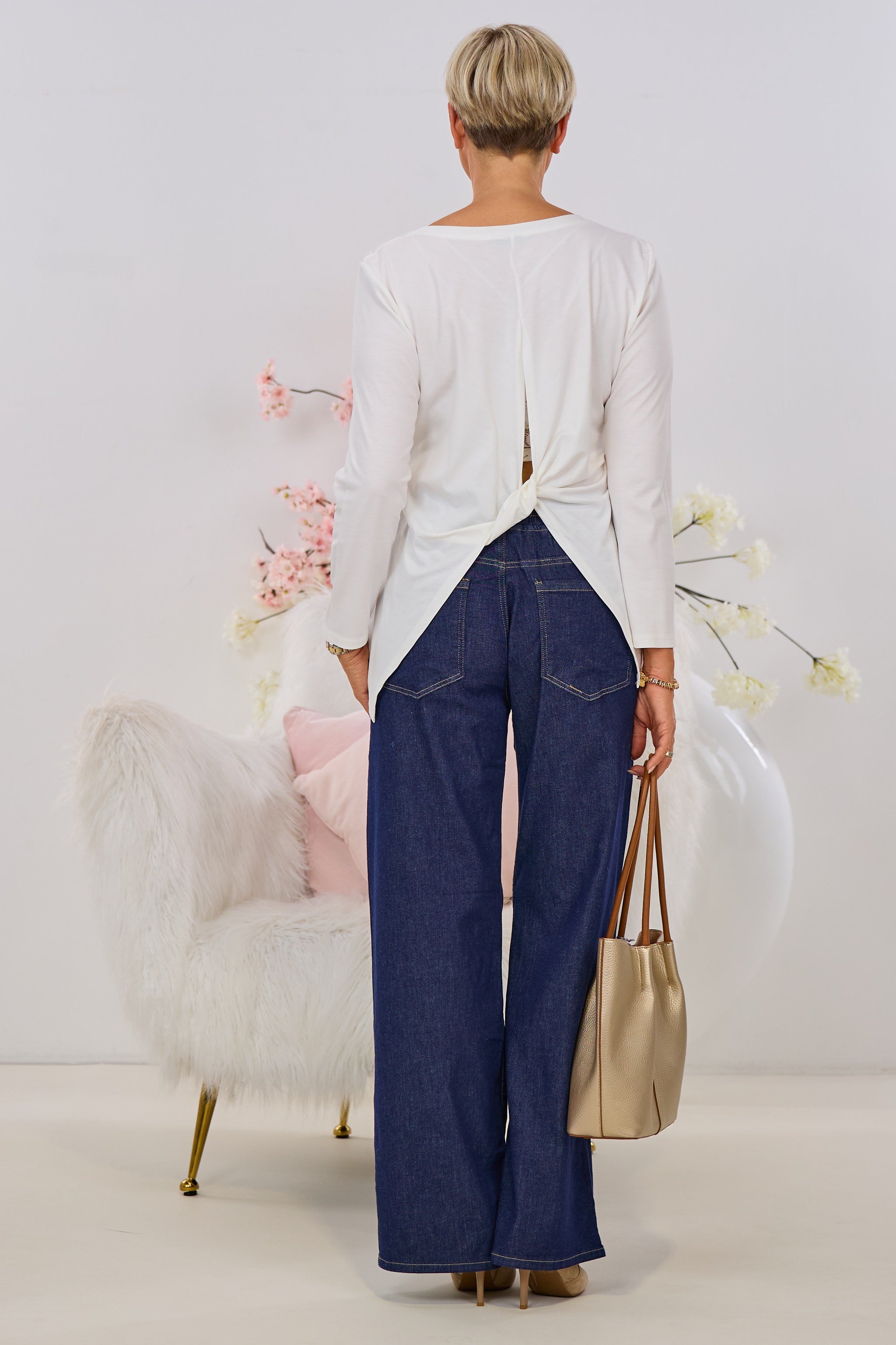 Shirt mit raffiniertem Rückenausschnitt, weiß/ecru