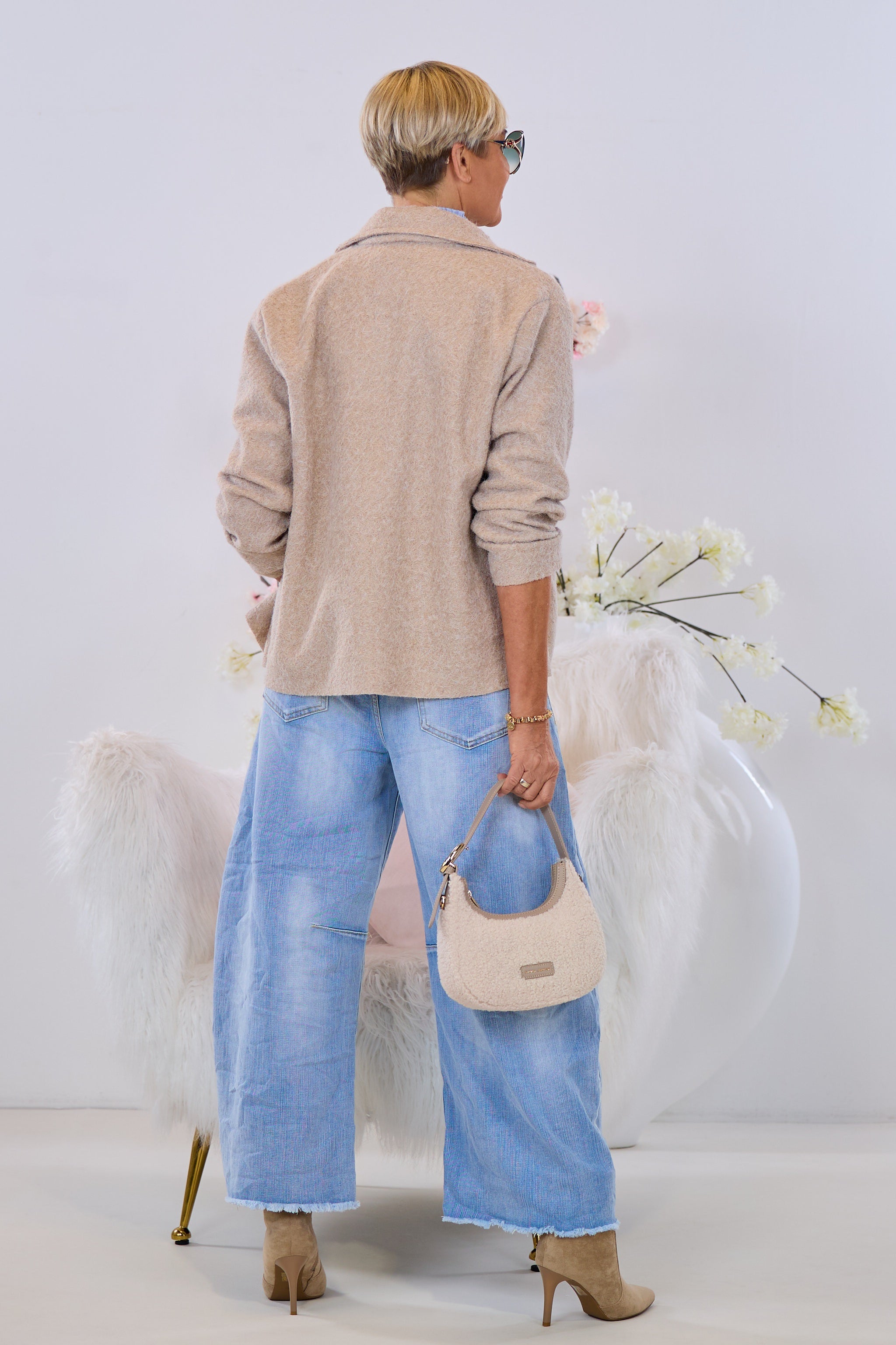 Kurzjacke in Woll-Optik, beige