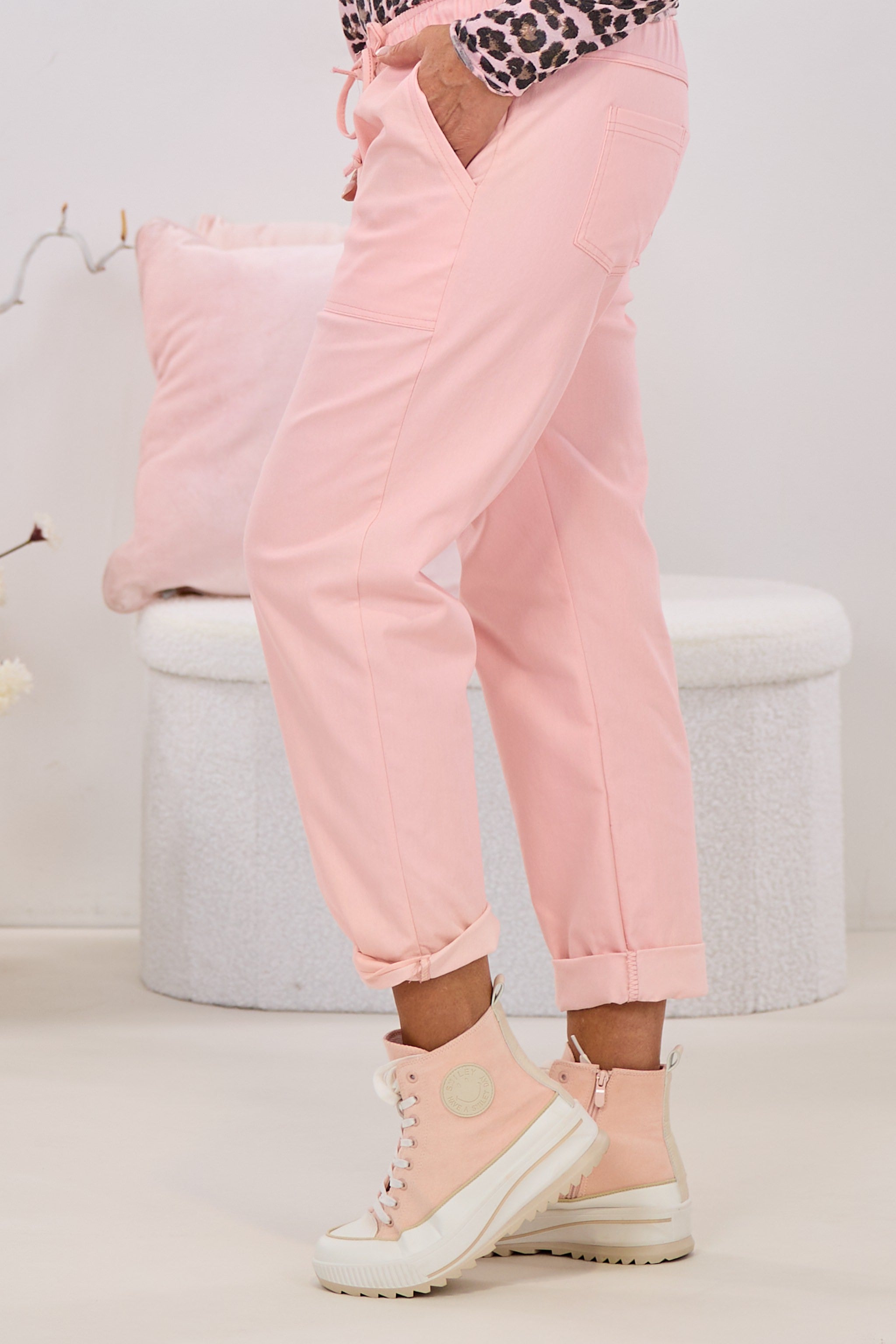 Baumwollhose mit aufgesetzten Taschen, rosa