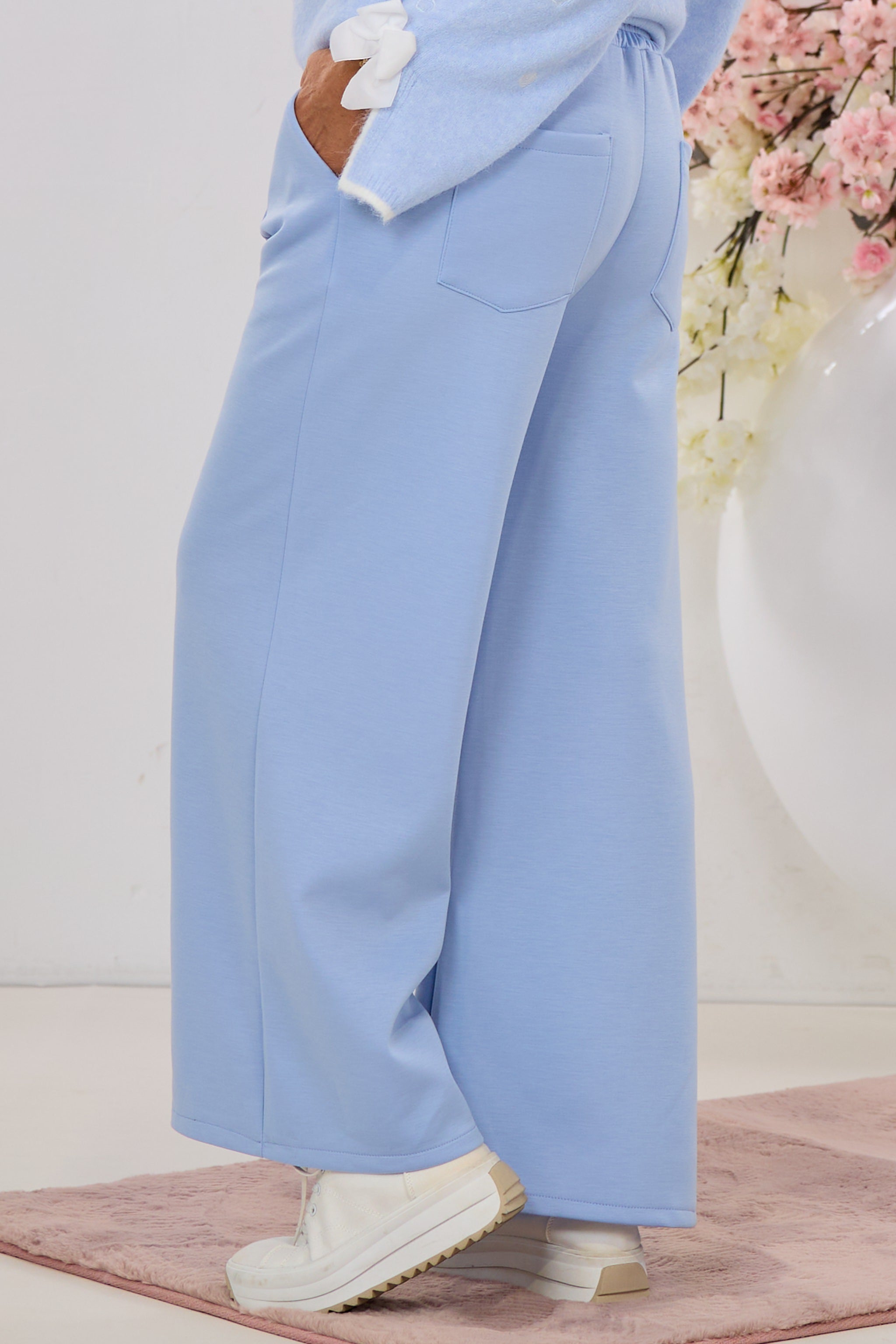 Cozy Hose mit Biese, hellblau