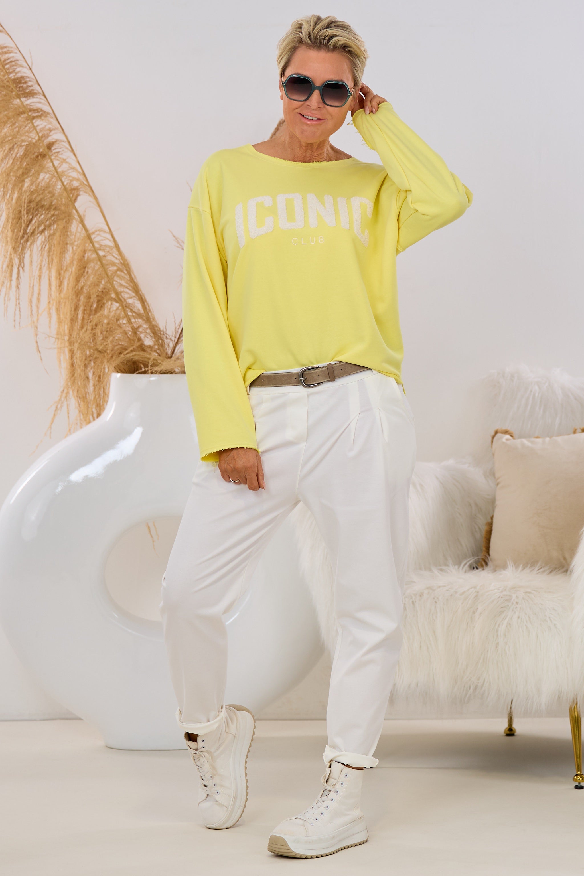 Sweaty ICONIC CLUB, gelb-ecru