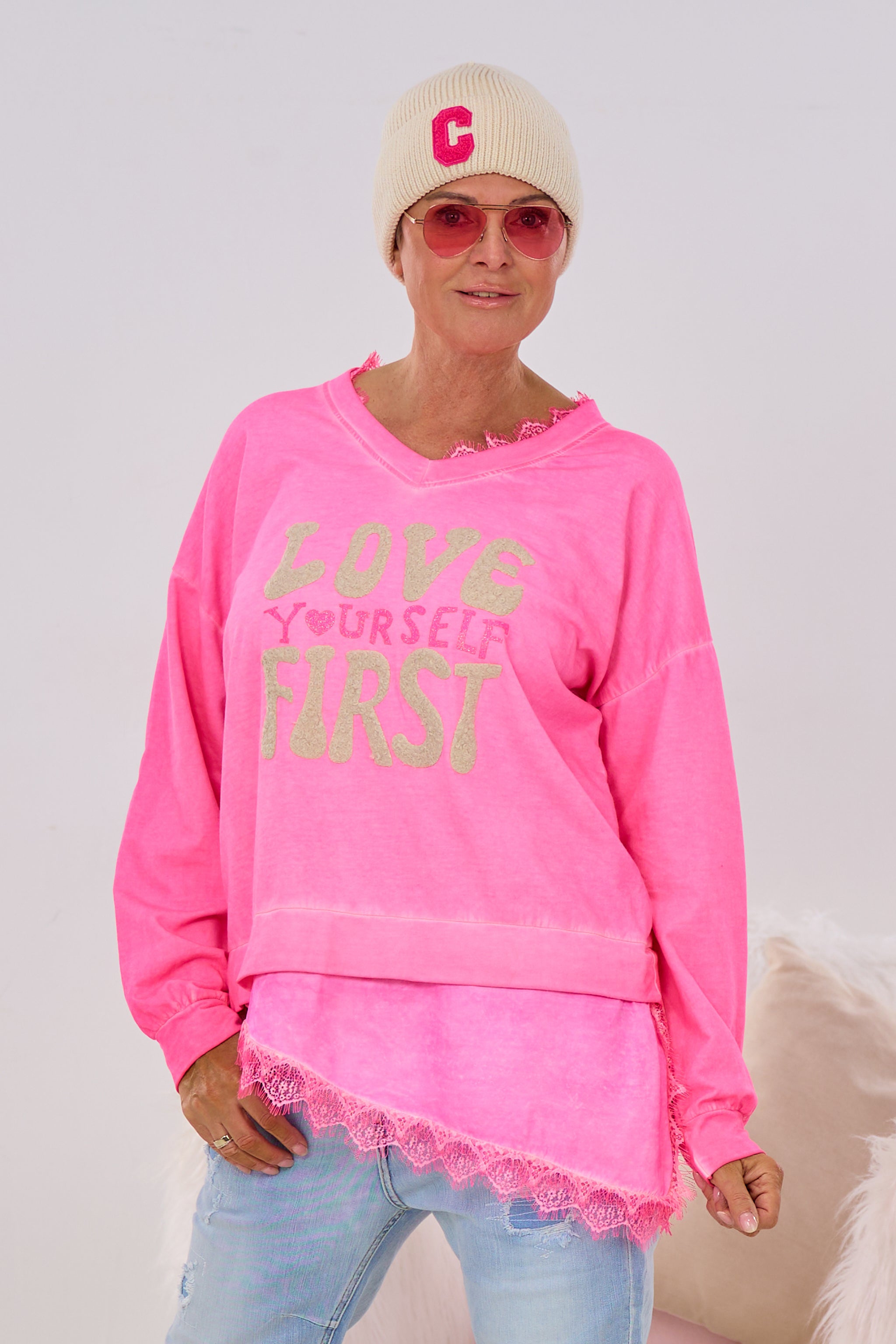 Sweaty love yourself, neon pink