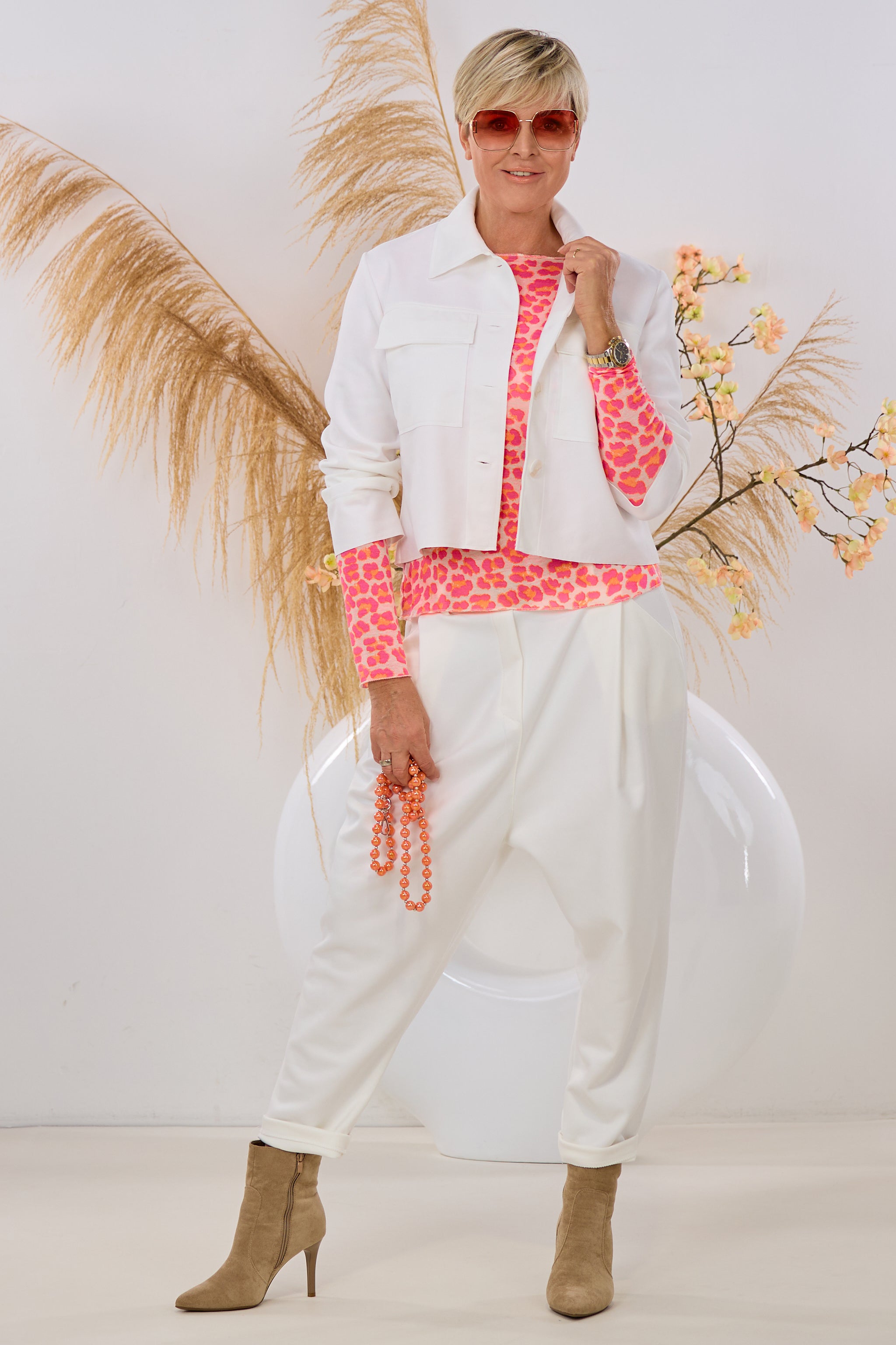 kurze Hemdjacke in Waschleder-Optik, weiß/ecru