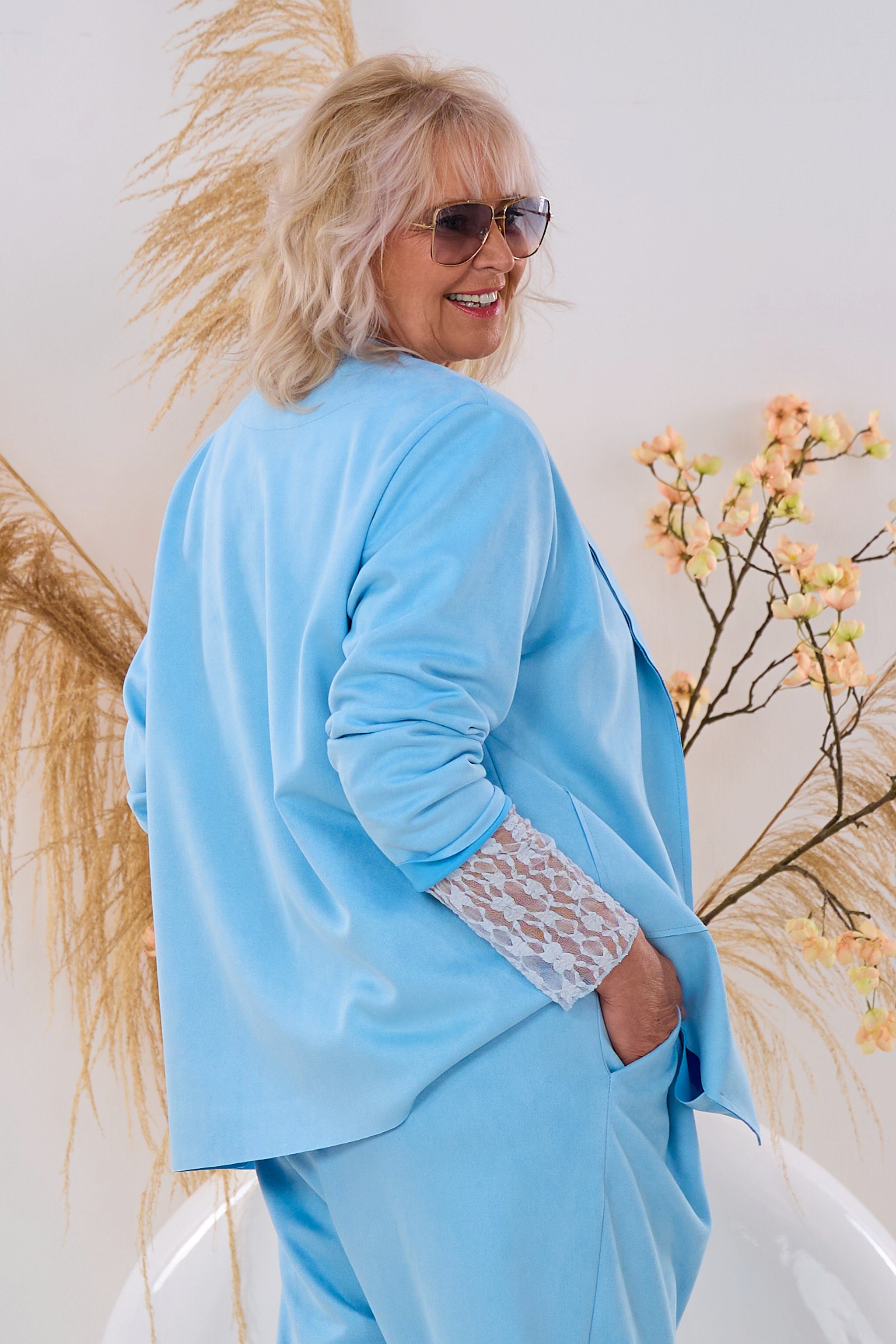 Blazer in Waschleder-Optik, hellblau