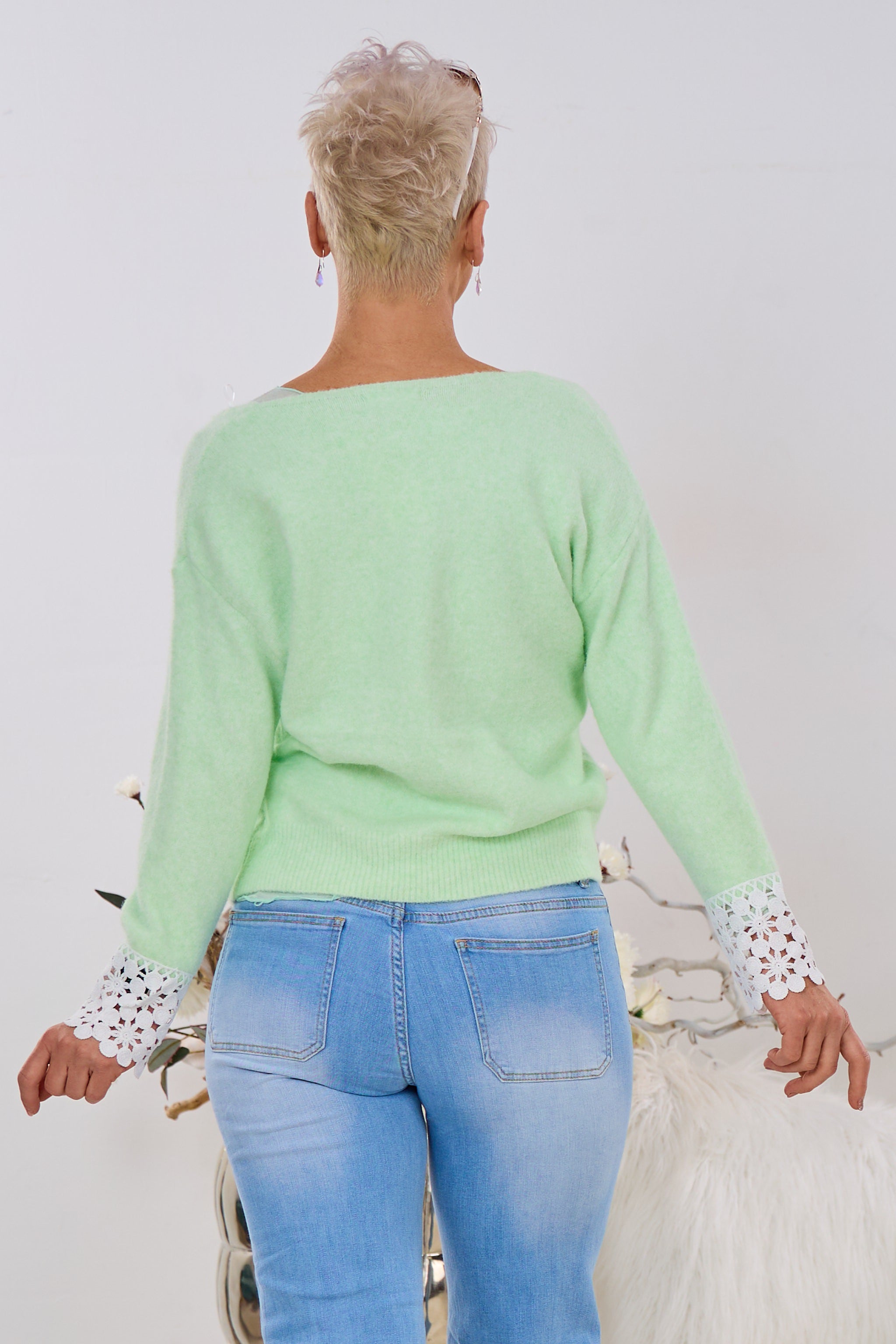 weicher Strickpulli mit Bordüre, lindgrün