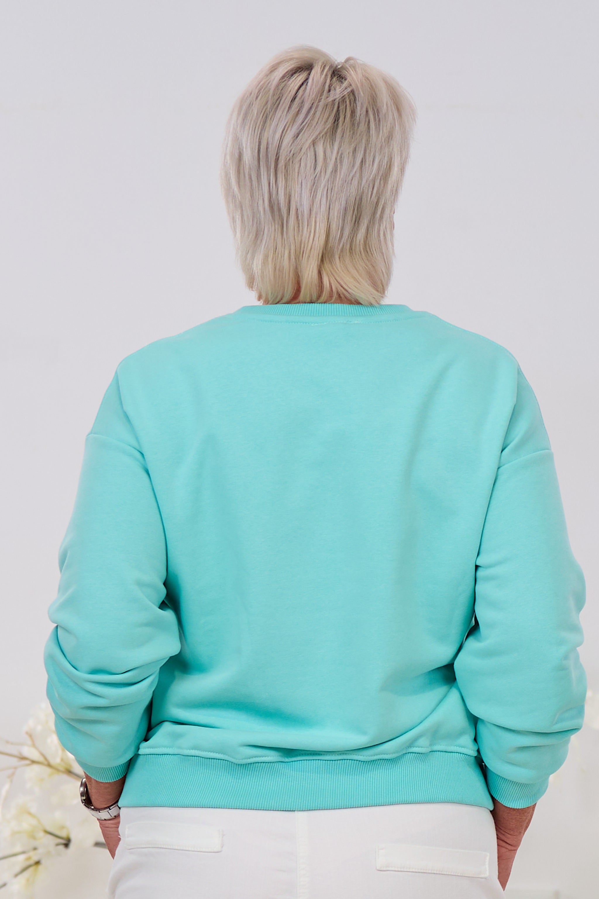 Sweaty California, mint-pink