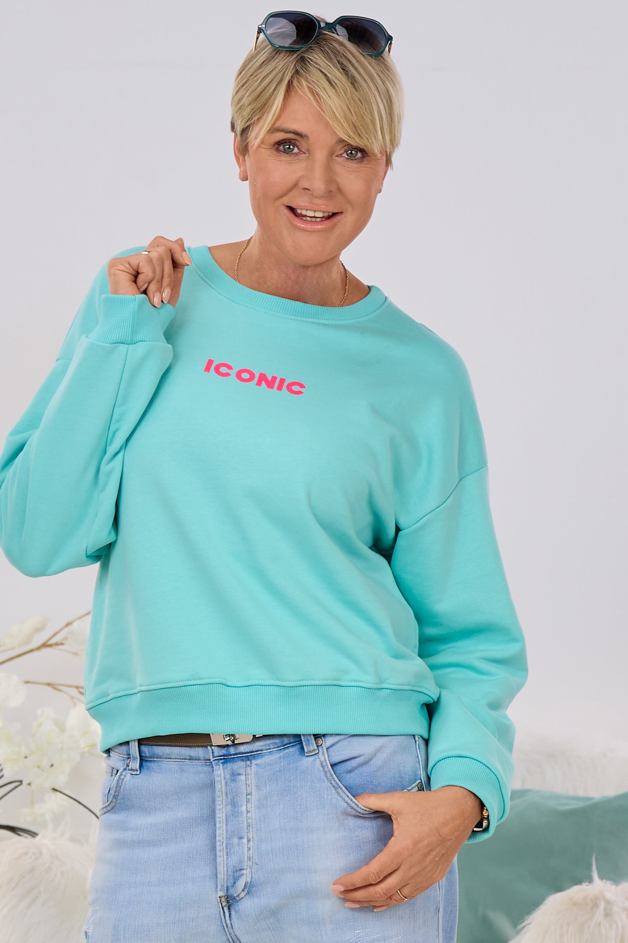 Sweaty ICONIC, mint-pink-orange