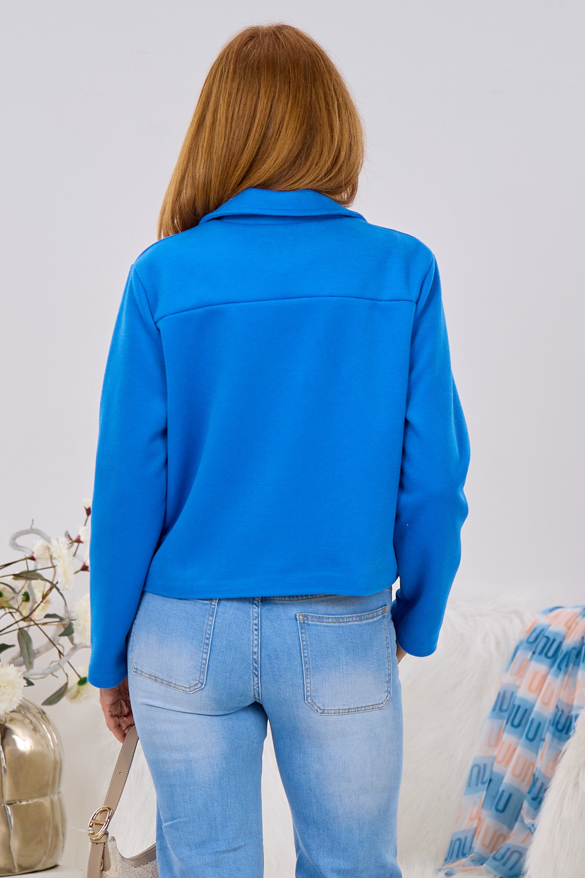 kurze Jacke mit Kragen, blau