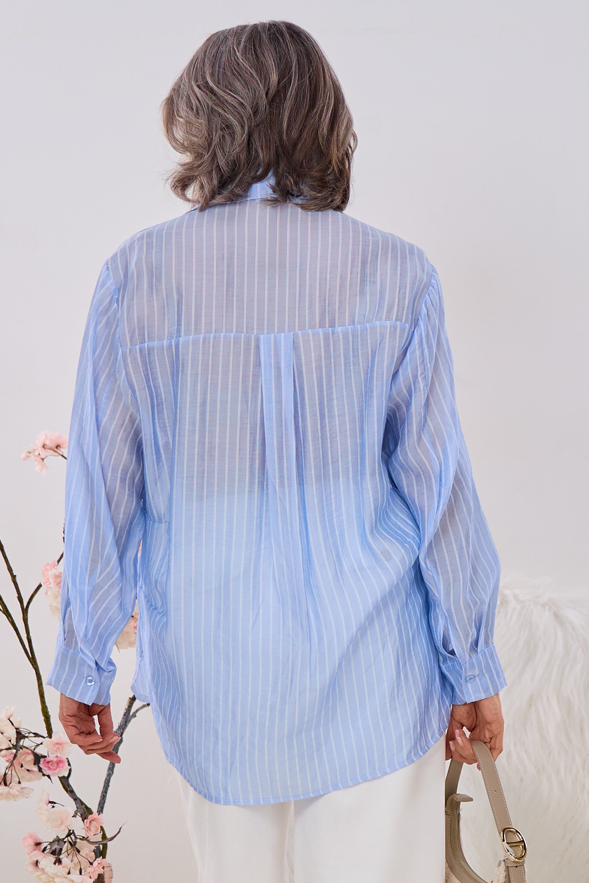 transparente Hemdbluse, hellblau-gestreift