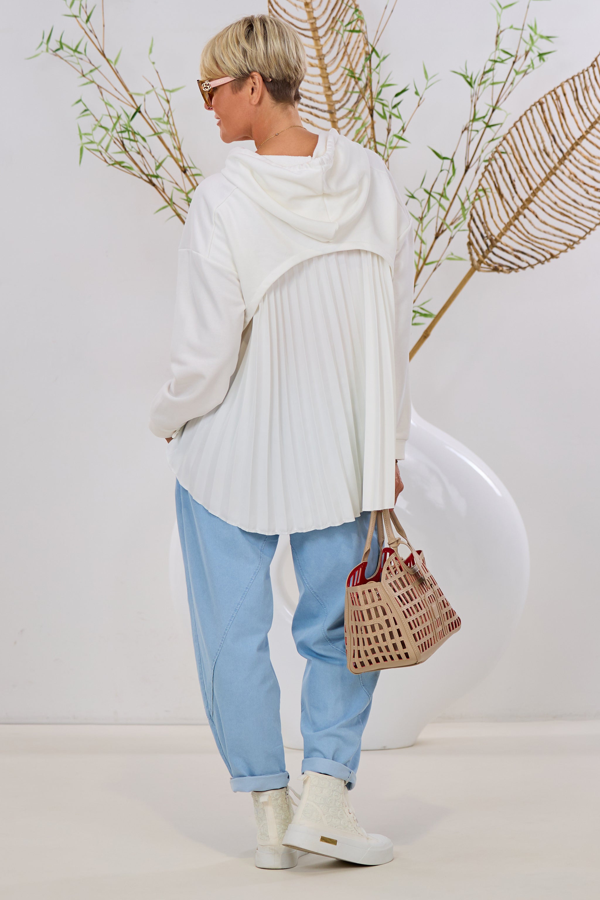 Hoodie mit Plissee-Einsatz, ecru