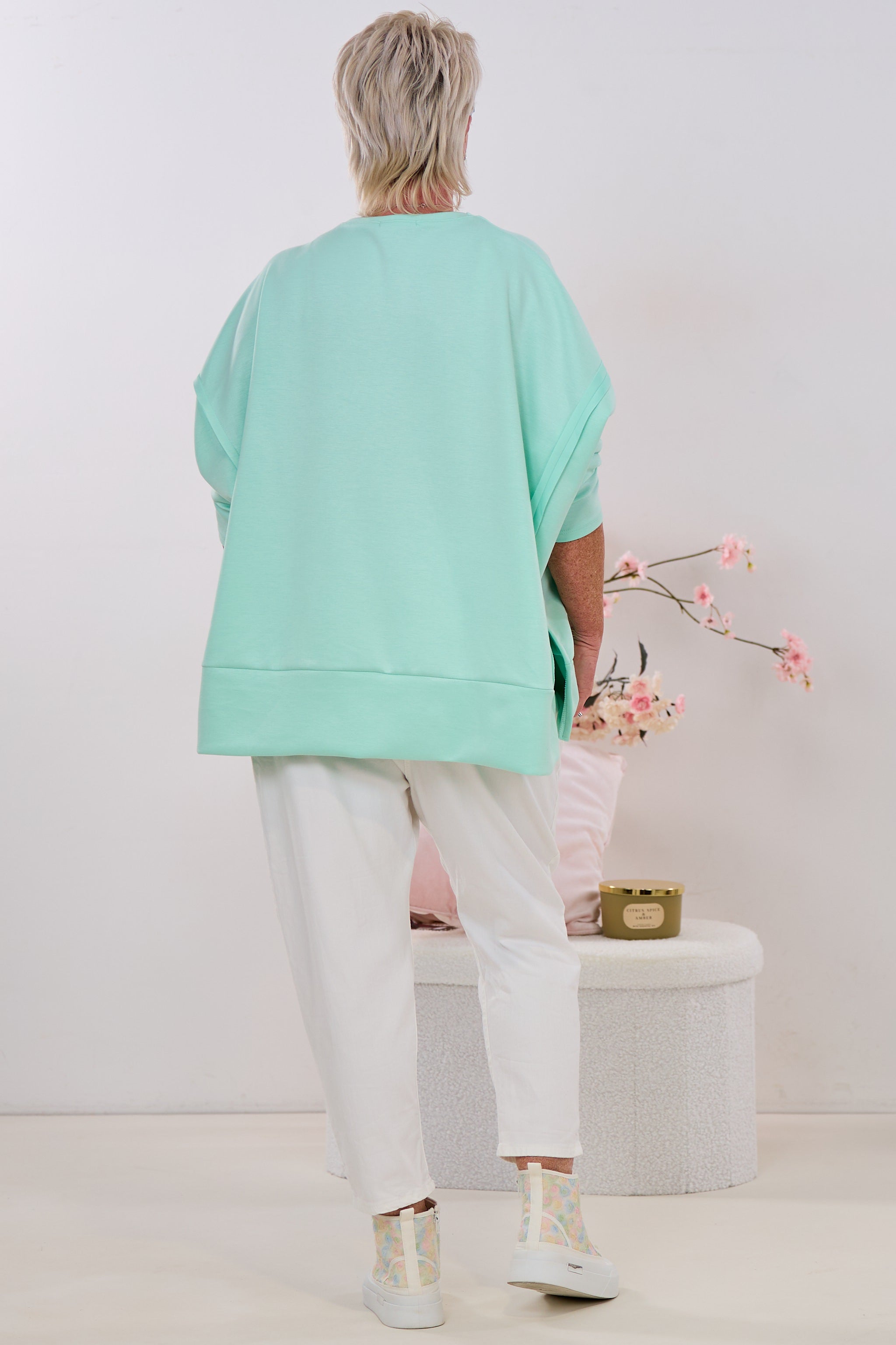 Cozy Sweaty mit außenliegenden Nähten, helltürkis