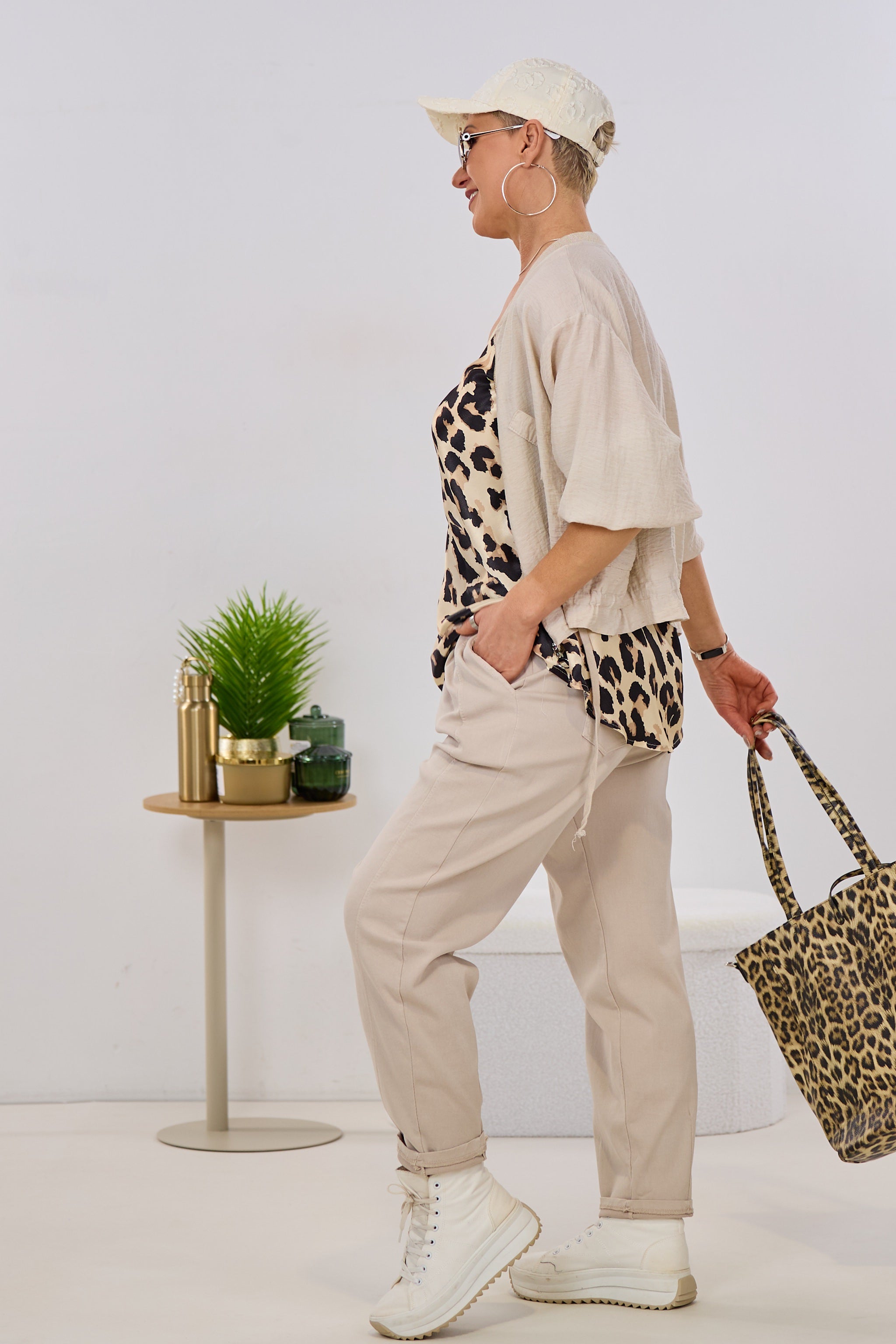 Leichter Blouson mit Kordelzug, beige