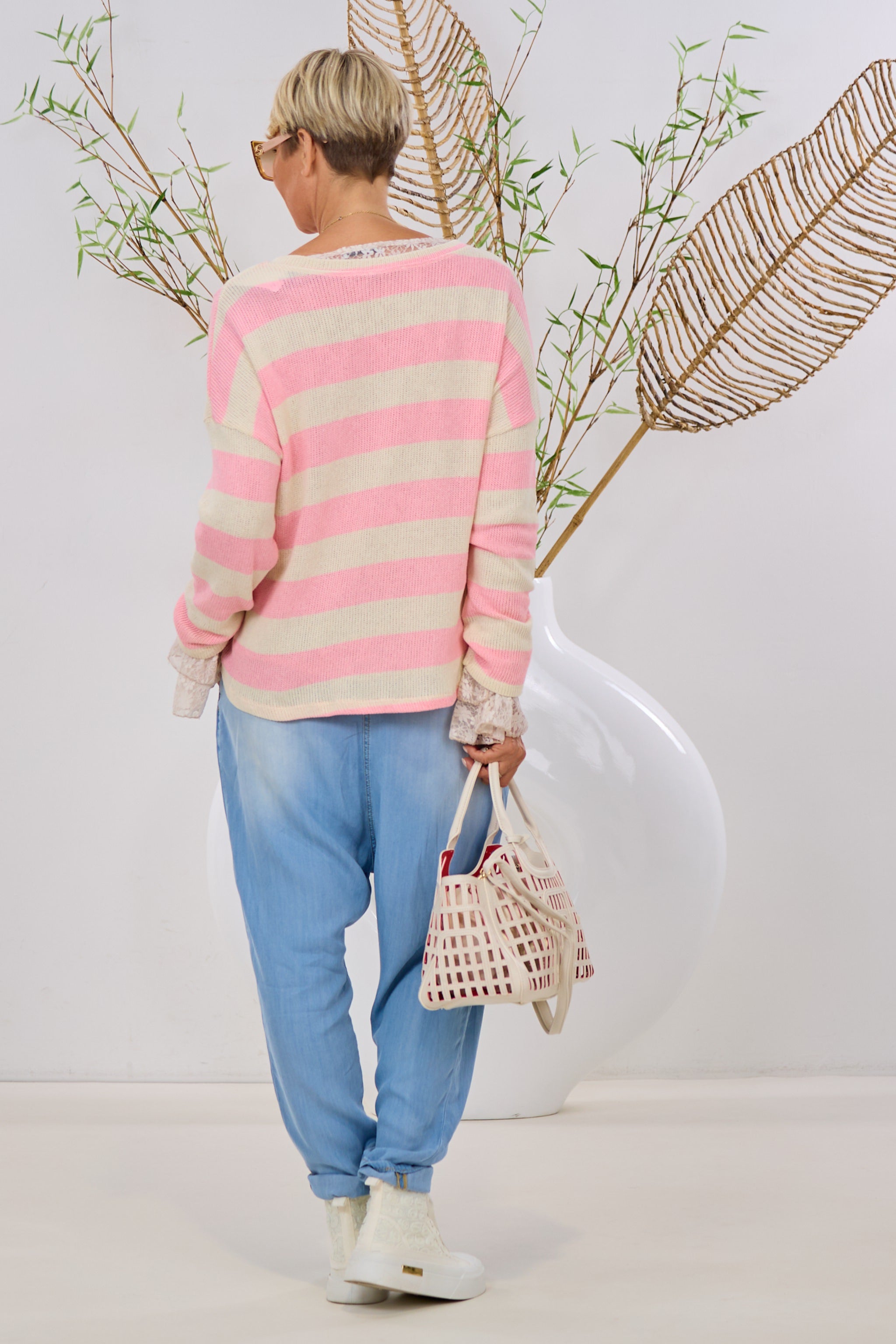 Strickpulli mit breiten Streifen, rosa-beige