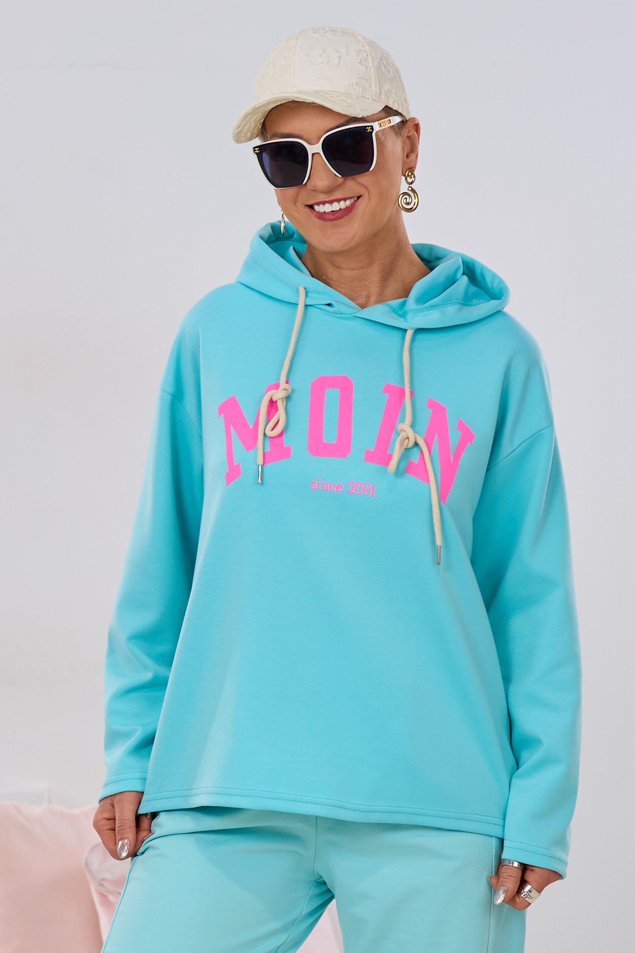 Cozy Hoodie MOIN, türkis-neonpink