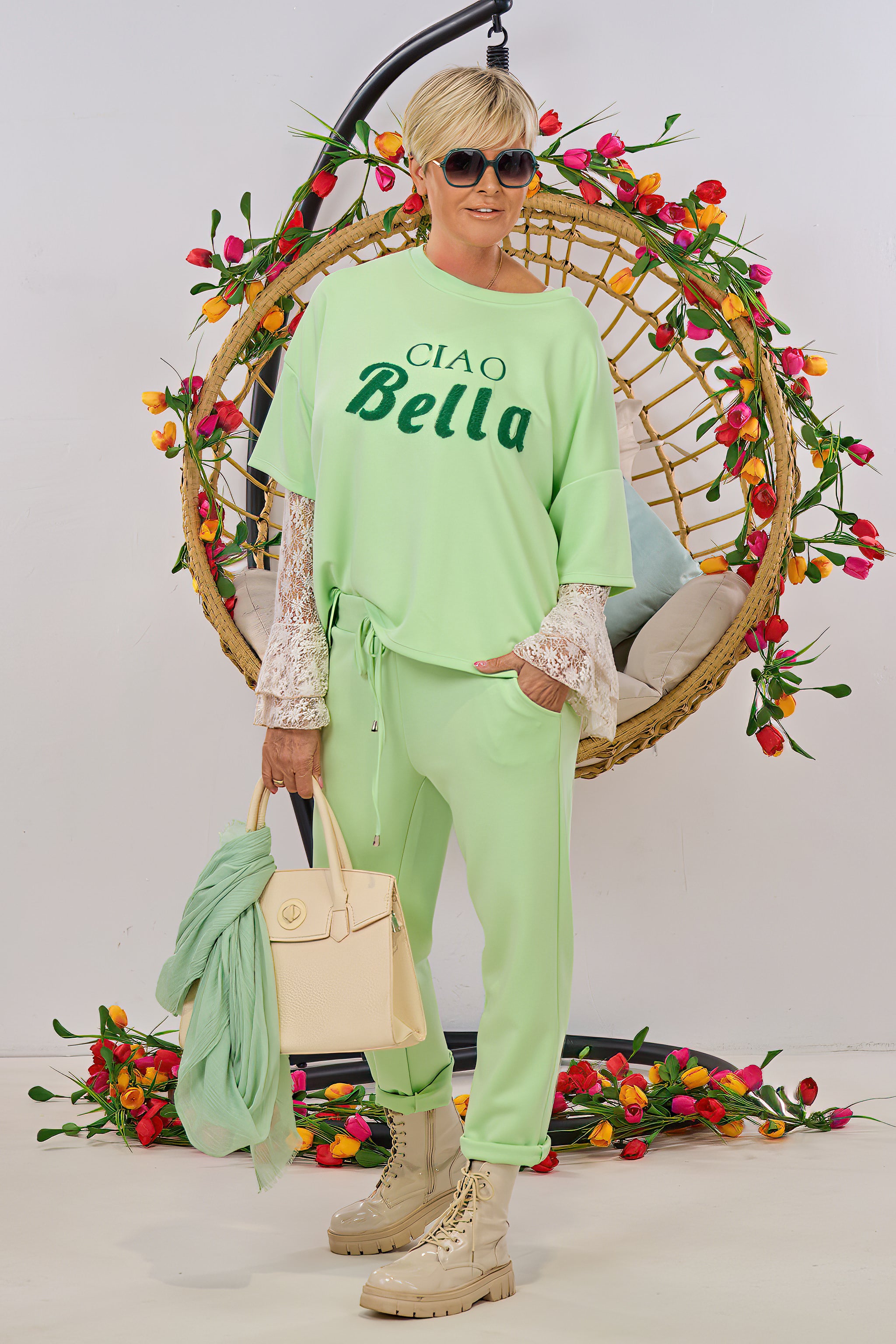 Cozy Shirt BELLA mit kurzen Ärmeln, lindgrün