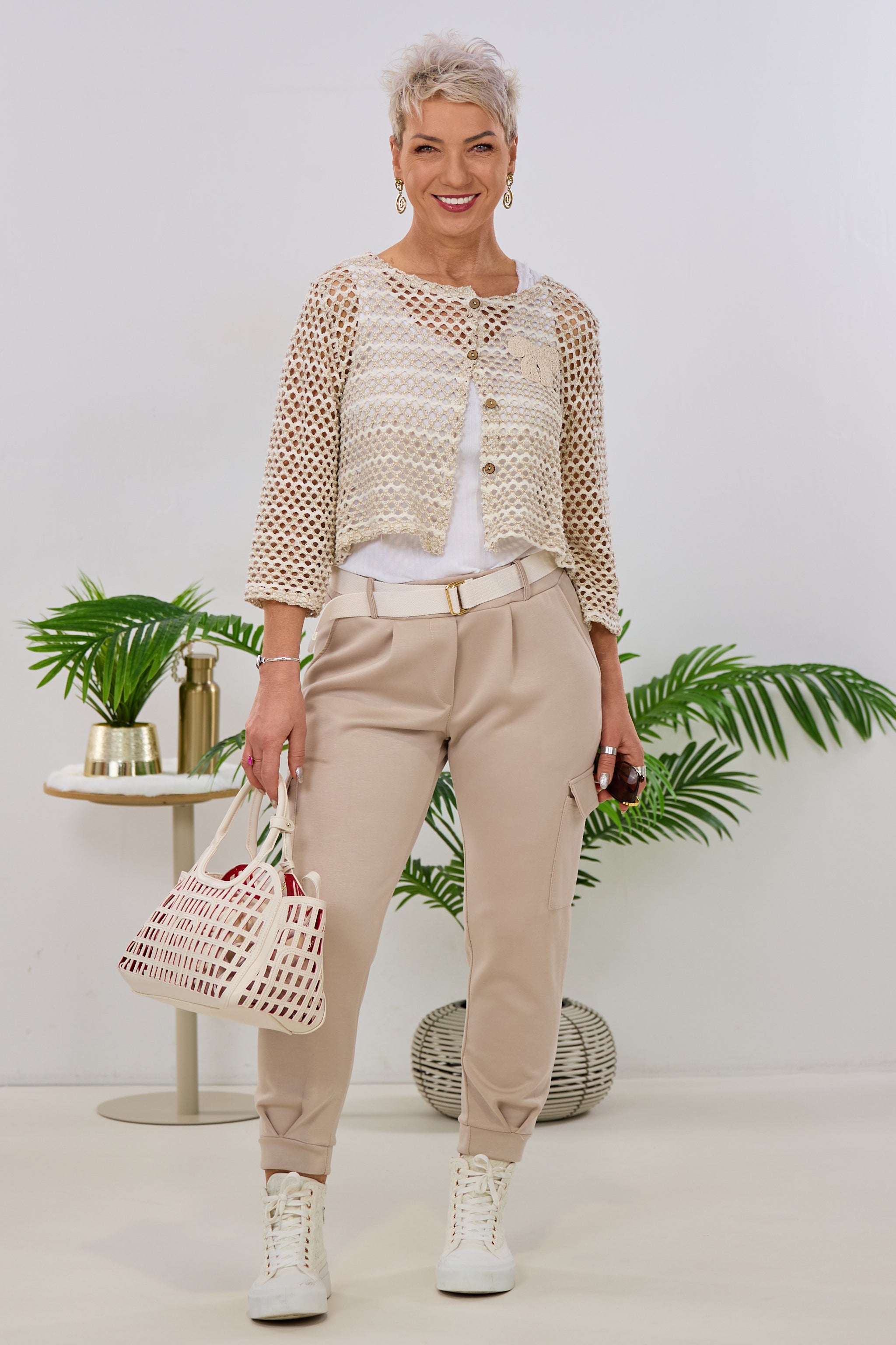 Cozy Hose mit Cargotaschen, beige