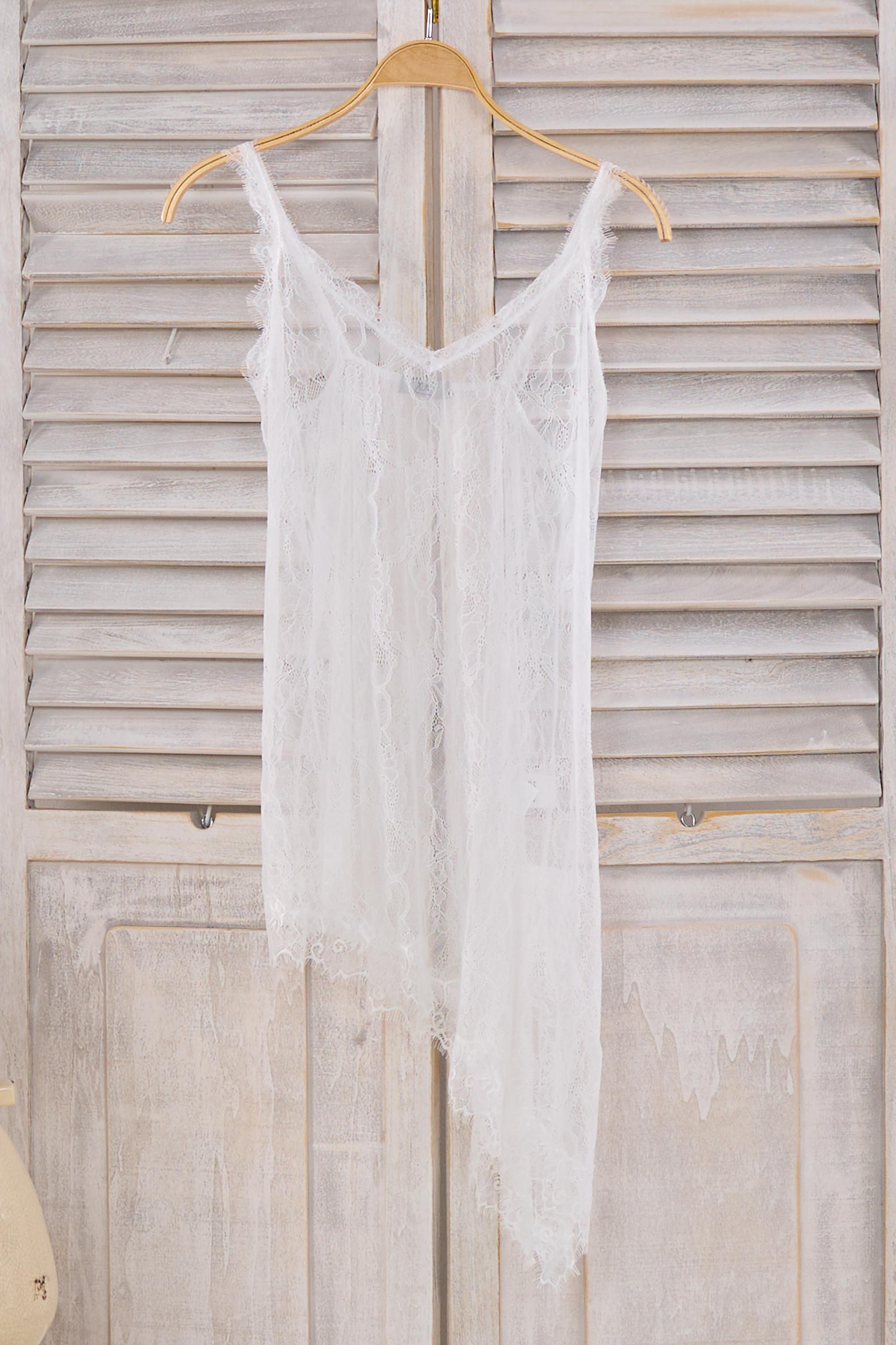 Asymmetrisches Spitzen Longtop, weiß