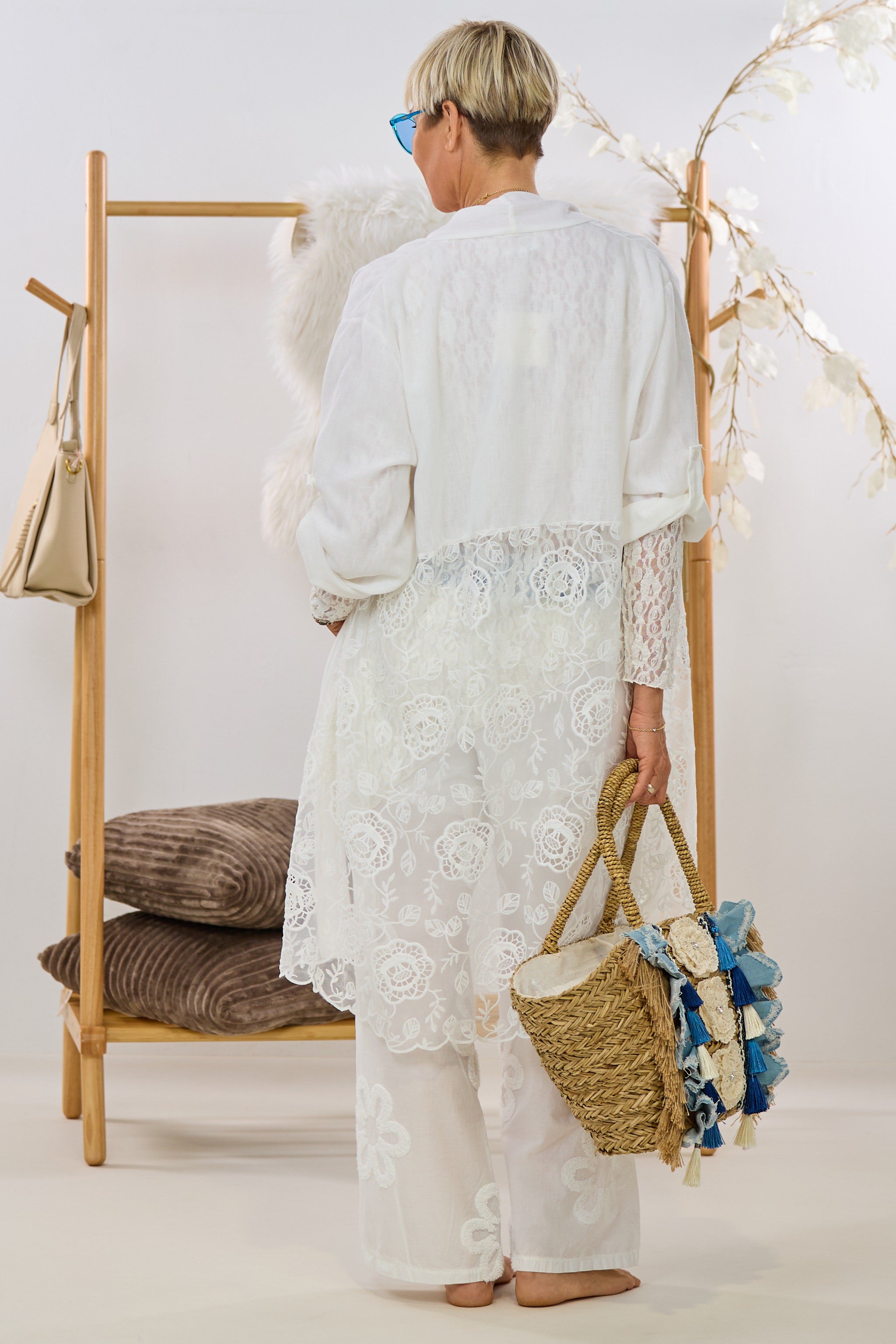 Lange Kimono Jacke mit Spitze, weiß