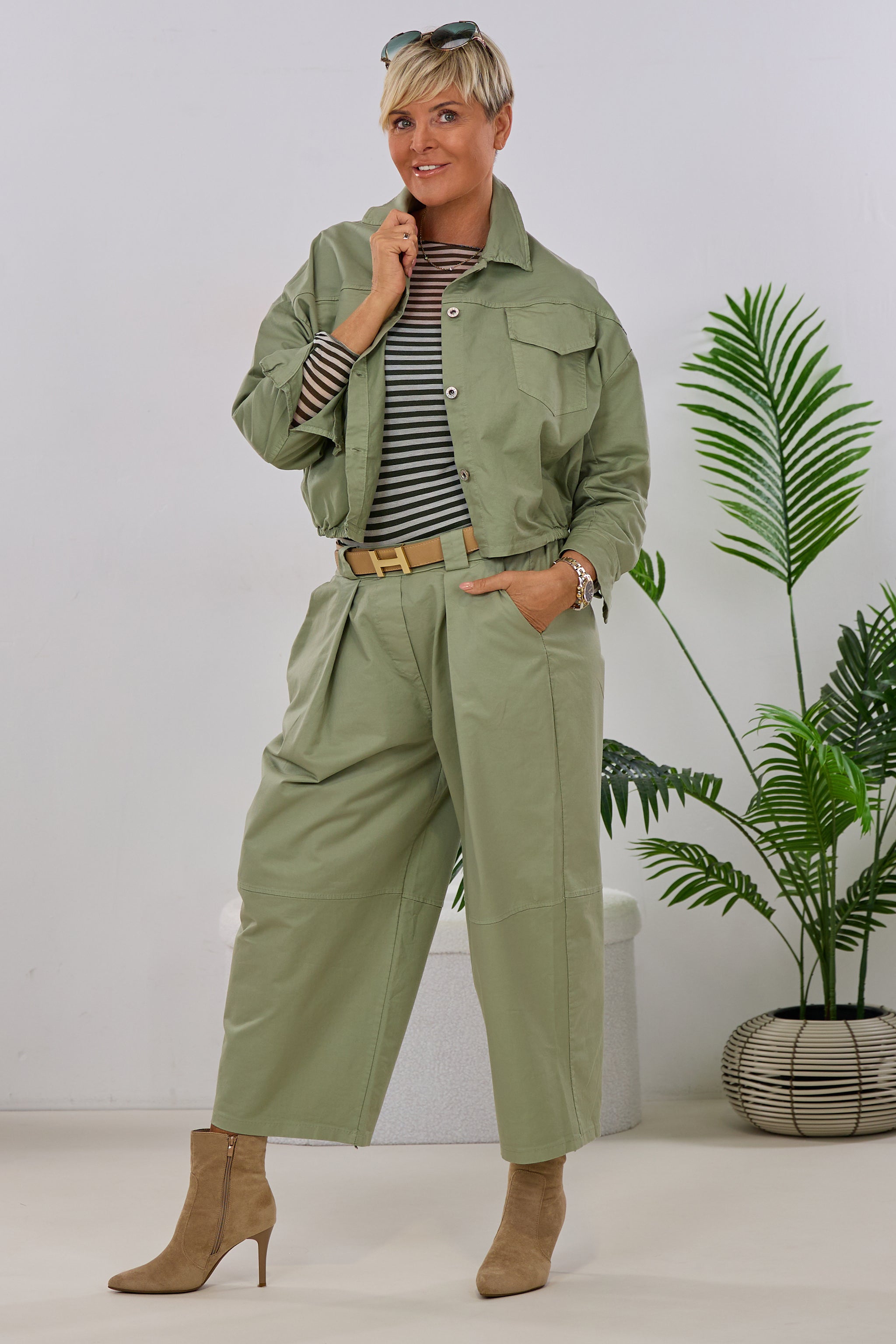 7/8 Jeans im Balloon-Style, khaki