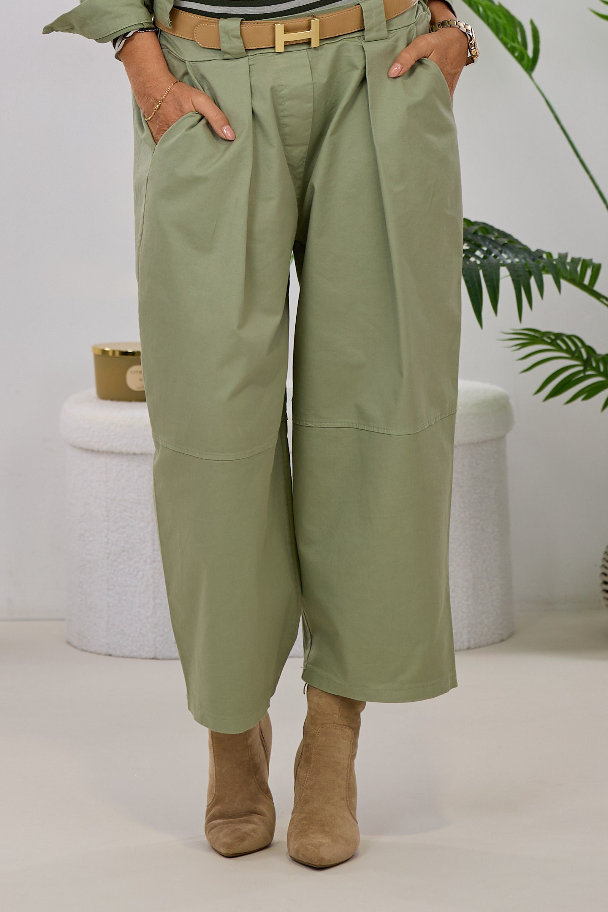 7/8 Jeans im Balloon-Style, khaki