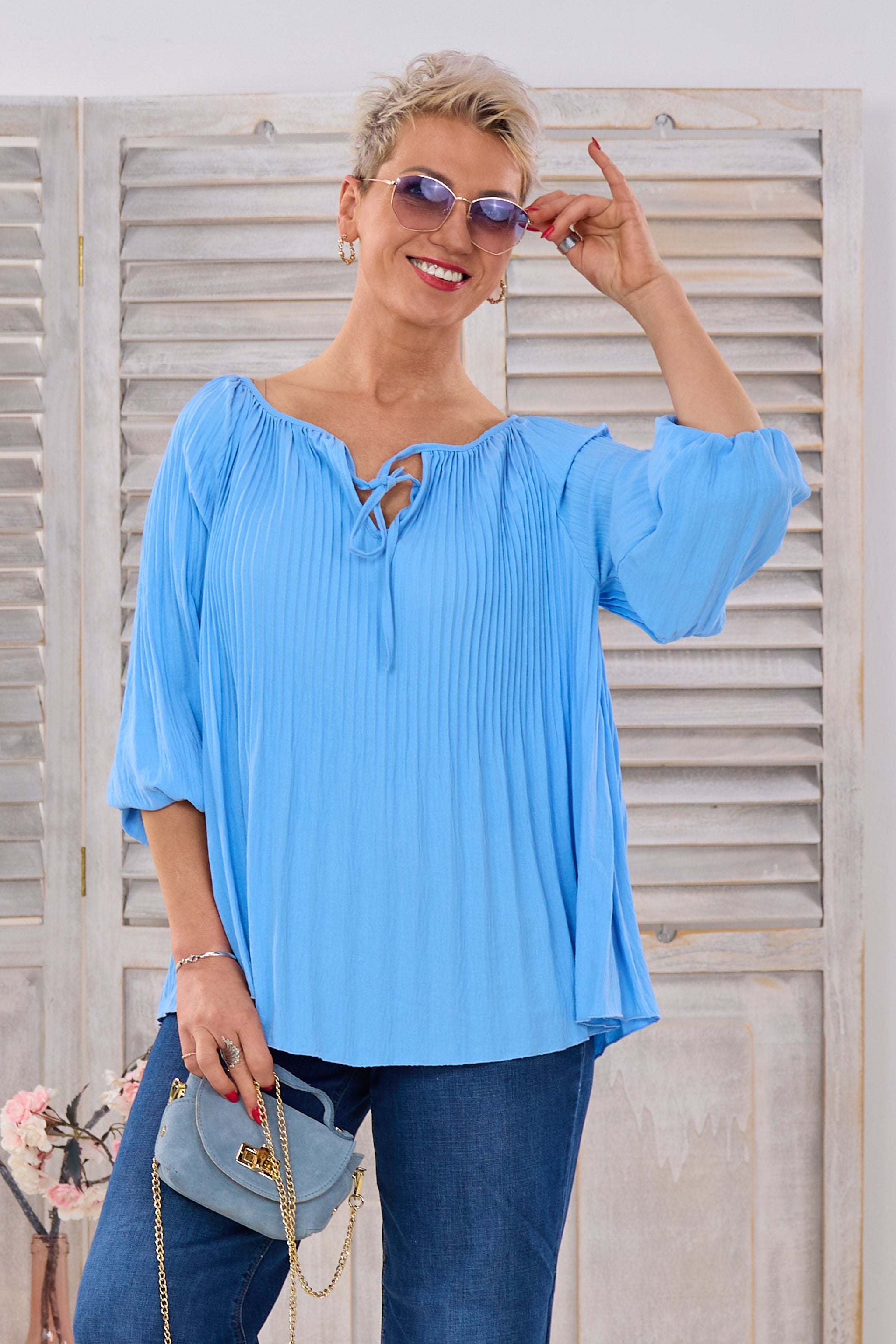 Plissee Bluse mit V-Ausschnitt, hellblau