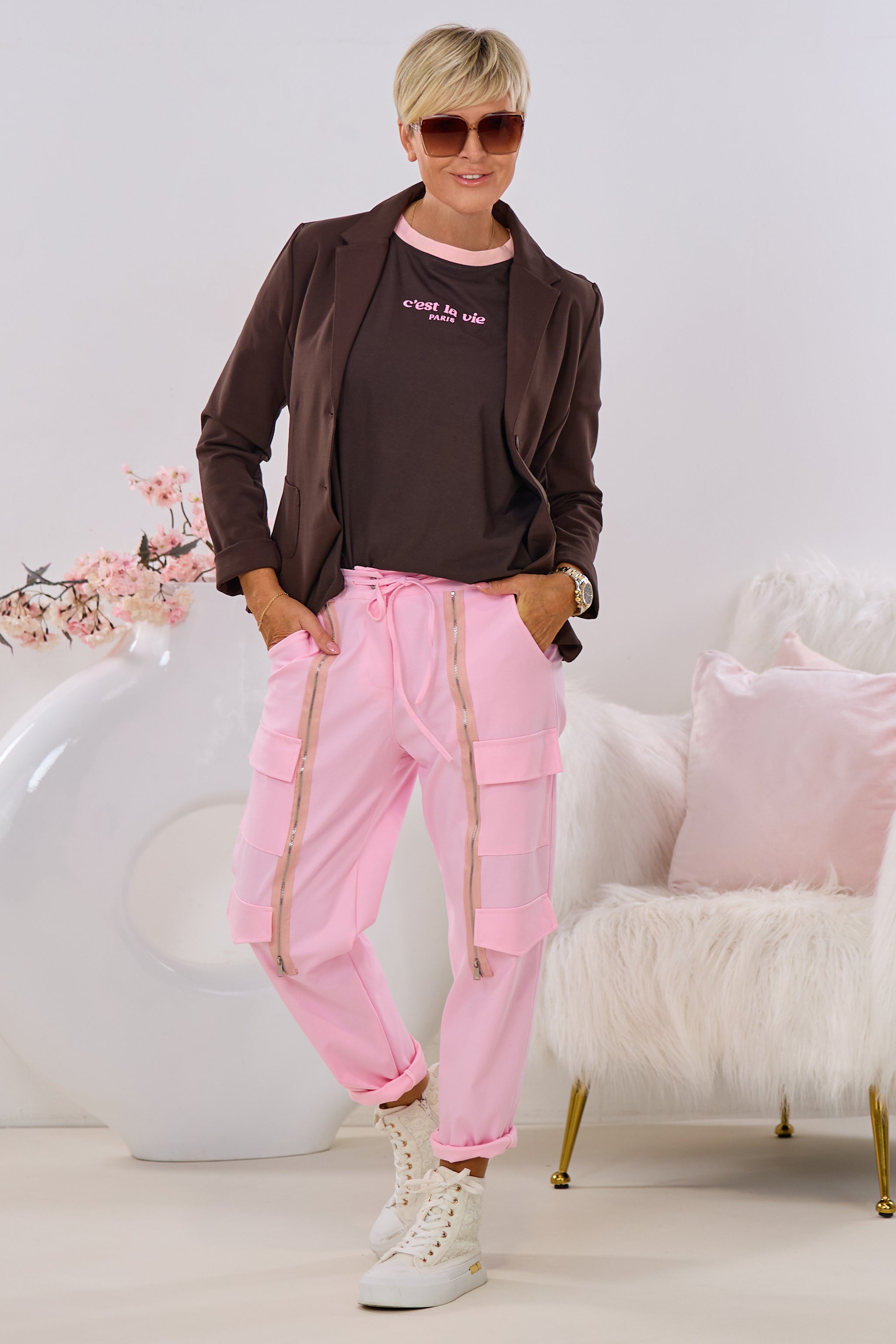 T-Shirt C'EST LA VIE mit Raglanärmeln, braun