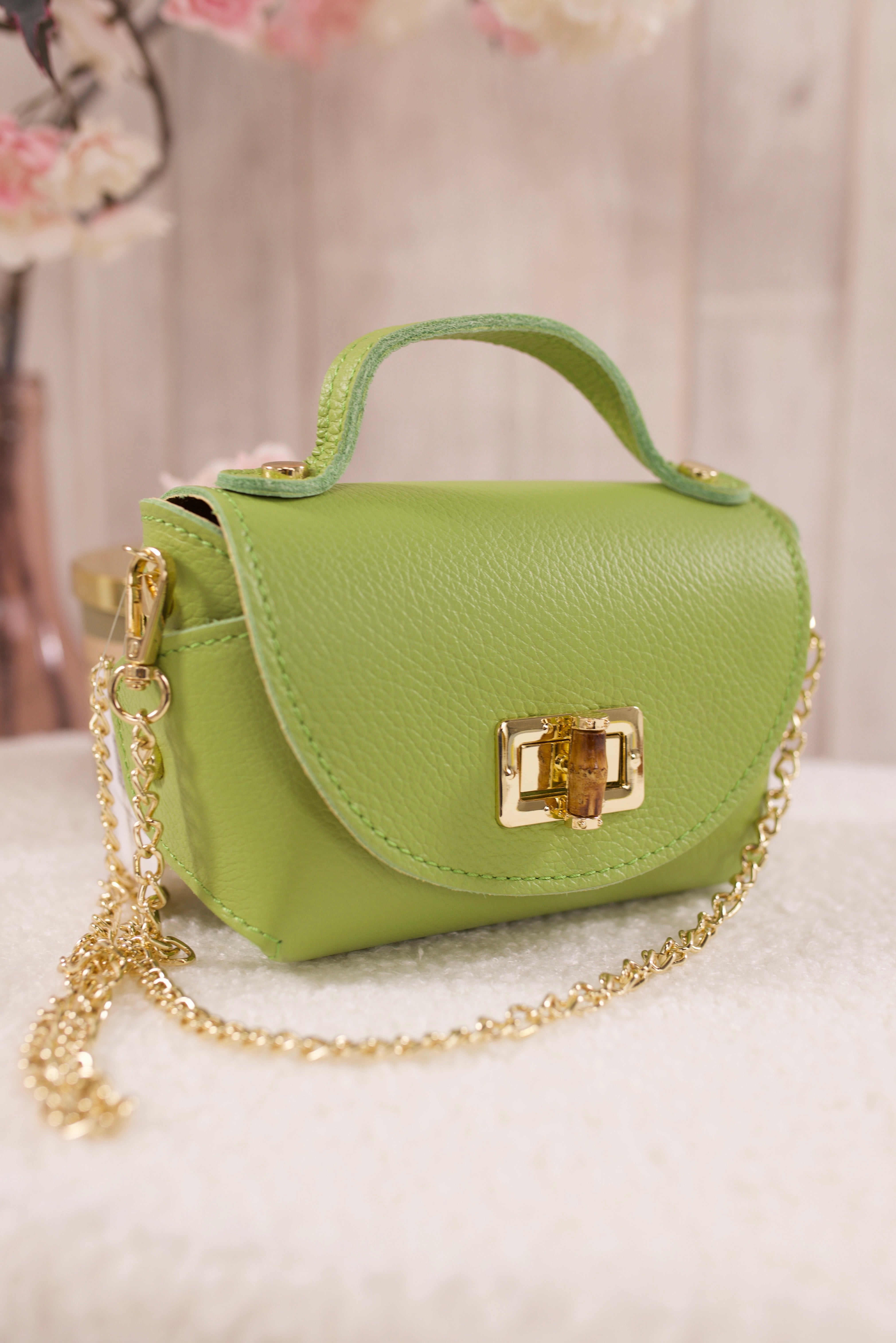 Kleine Echtleder Tasche, kiwi