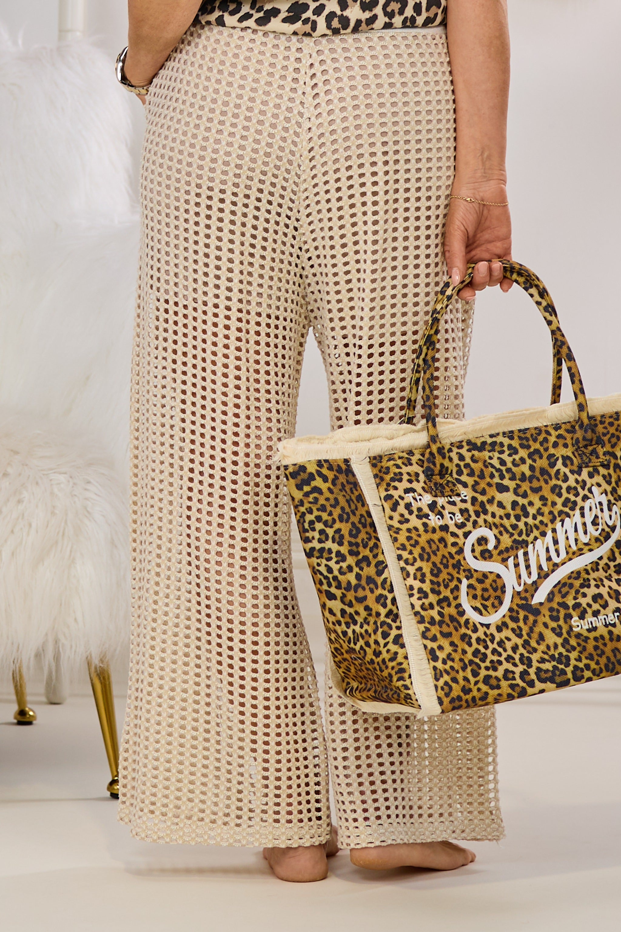 Lochstrick-Hose mit glänzendem Bund, beige-gold