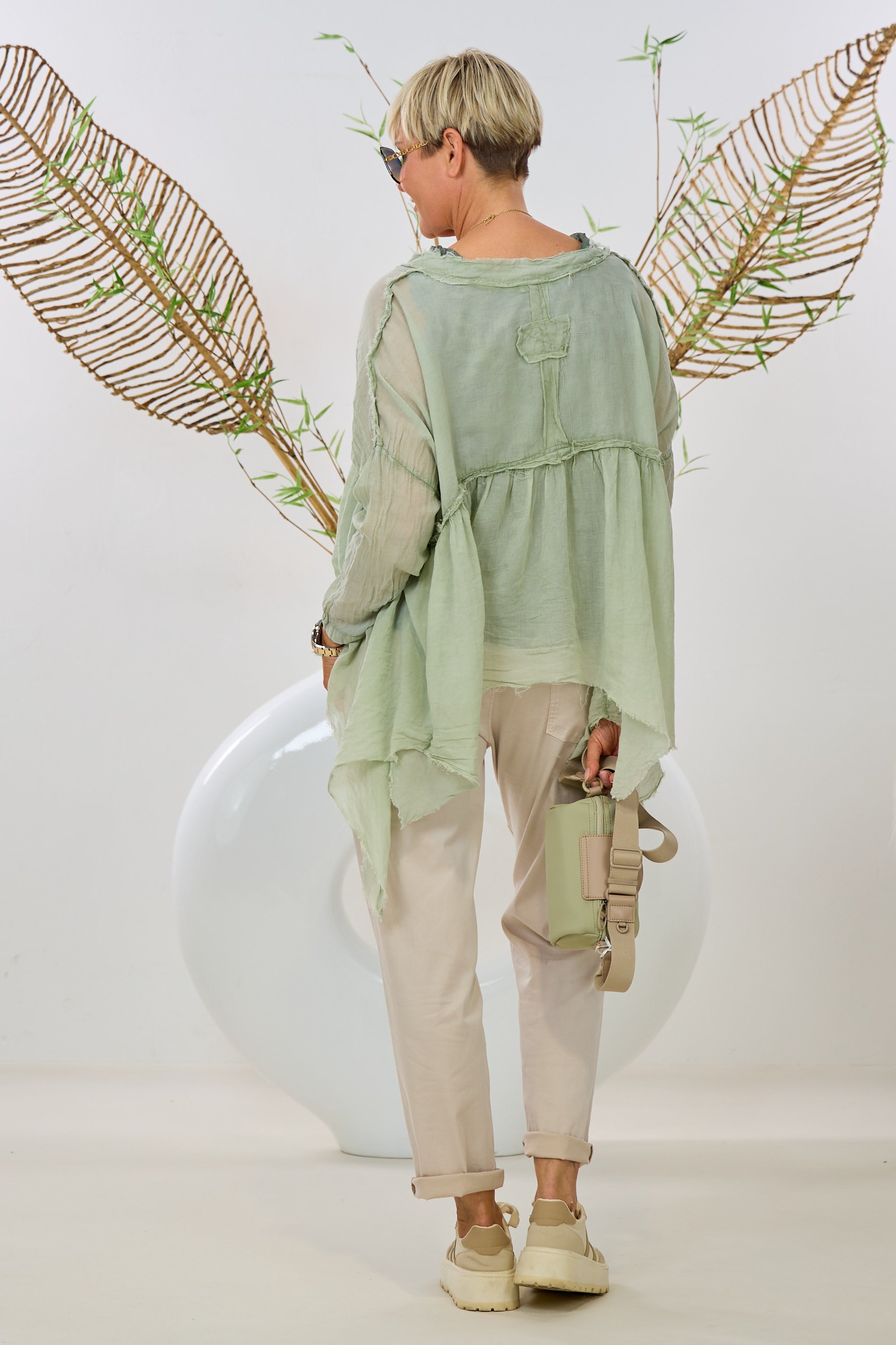 luftige Bluse mit seitlichen Zipfeln, khaki