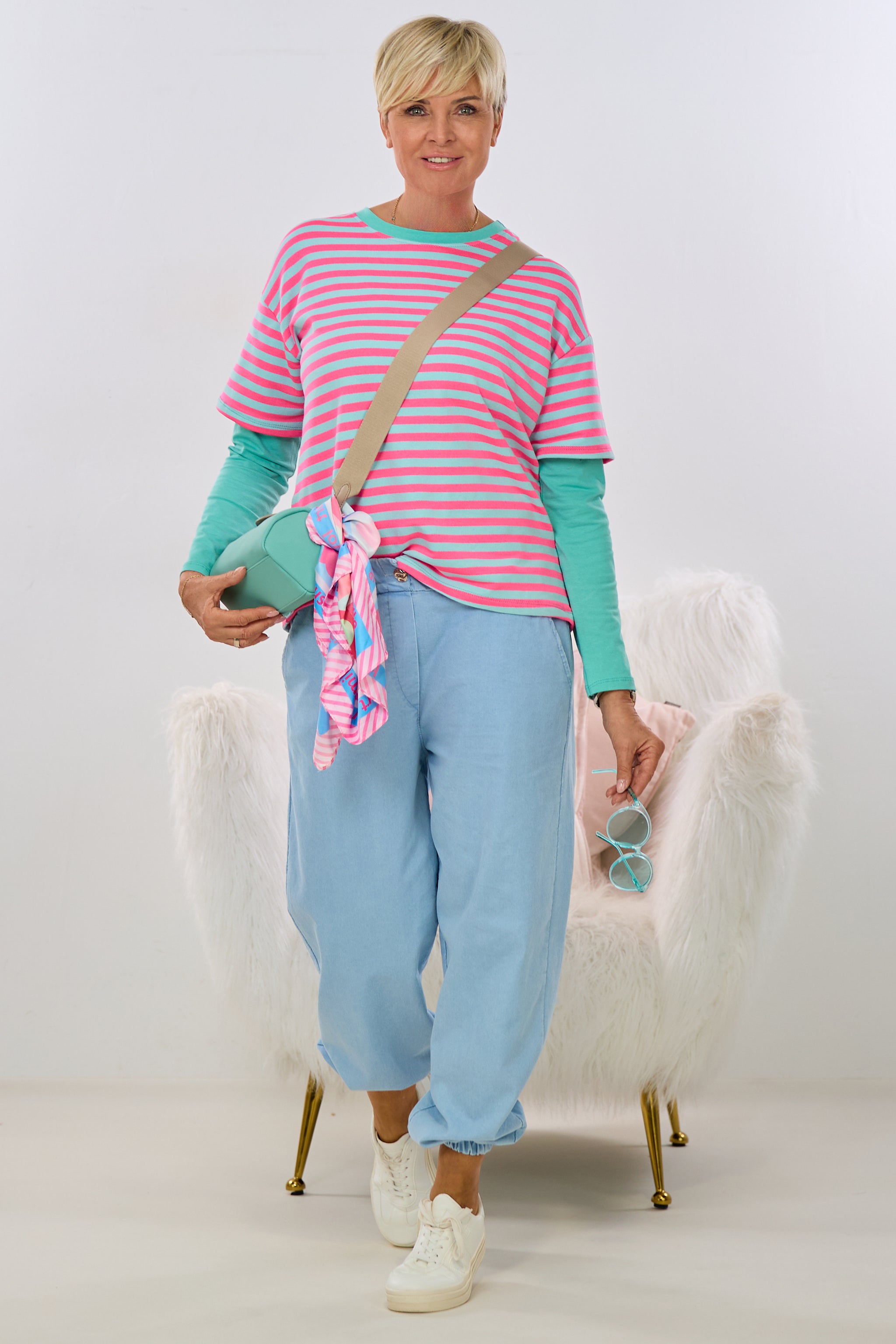 Ringel-Sweaty mit angesetzten Ärmeln, mint-pink gestreift