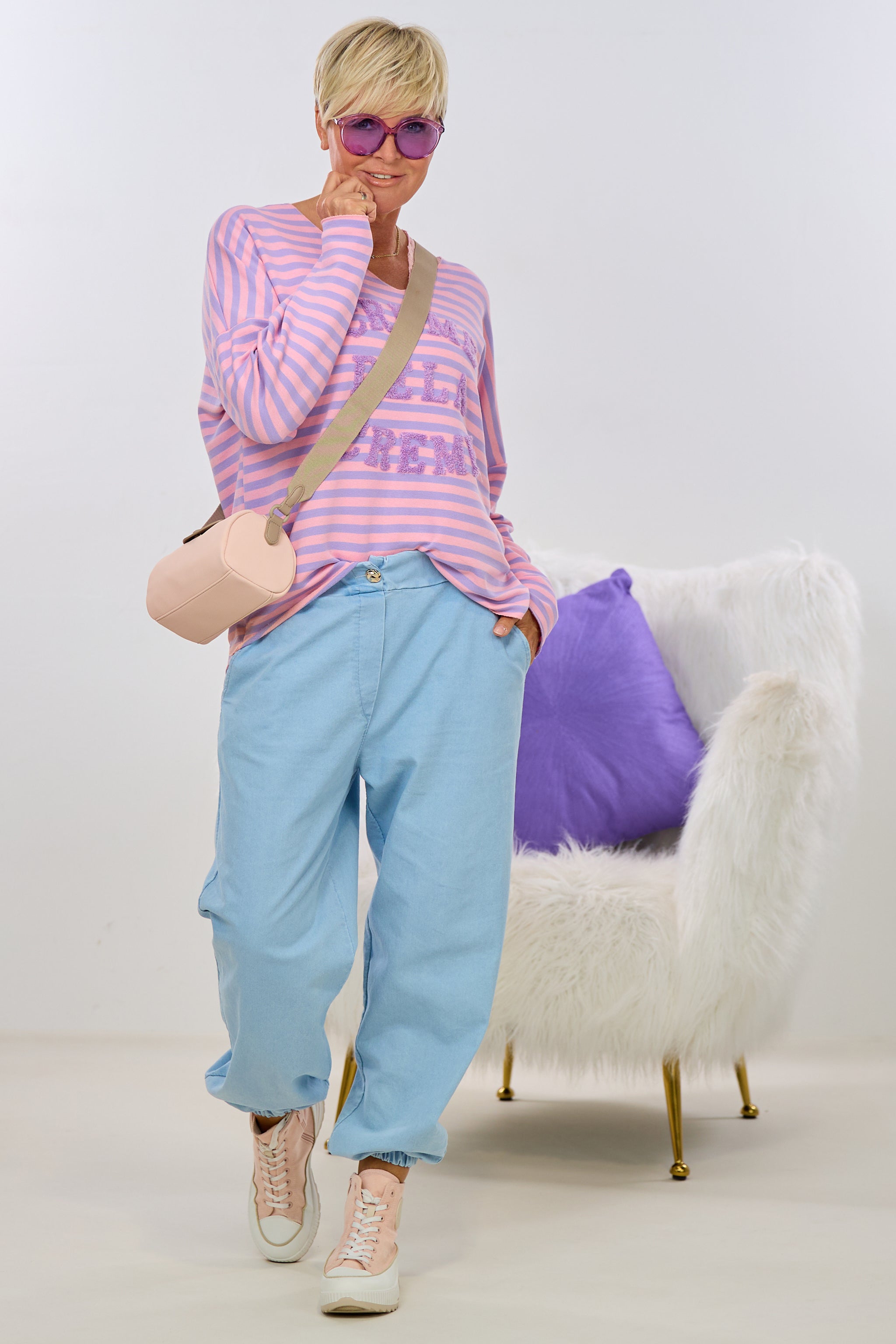 Leichte Jeans mit Bündchen, hell denim